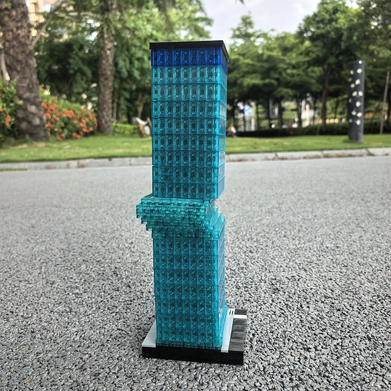 MOC 54323 - Omniturm at 1/650th Scale