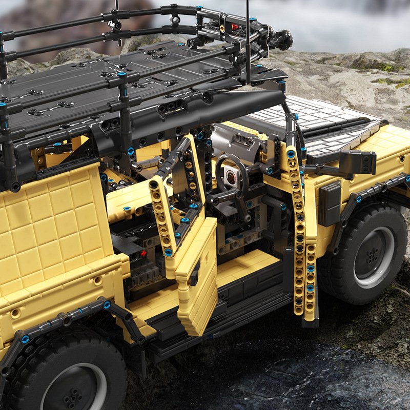 HAPPY BUILD 23029 - Land Rover Defender