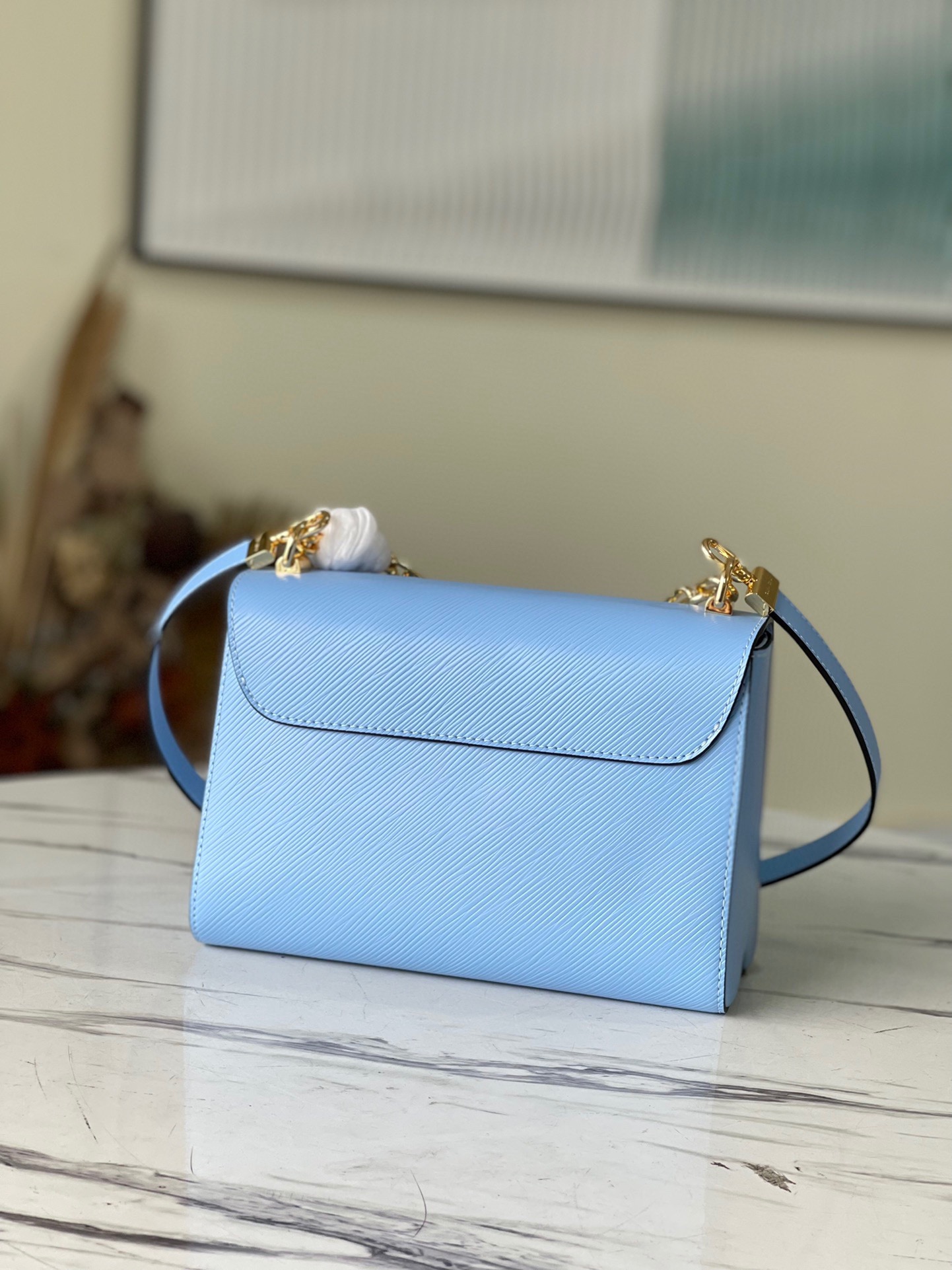 Louis Vuitton LV Twist MM M59627