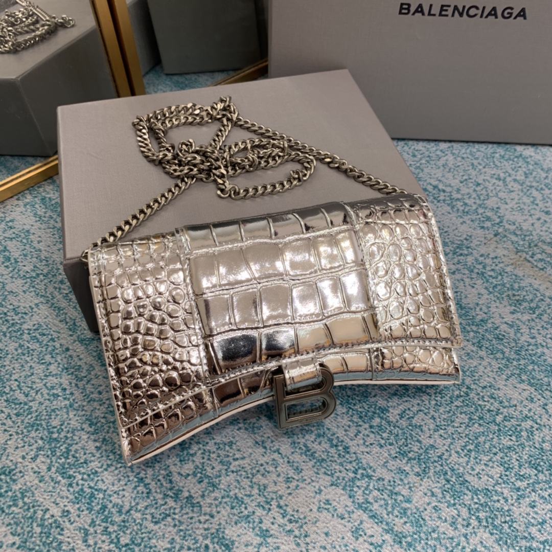 𝐁alenciaga Hourglass Wallet on Chain in Silver crocodile embossed calfskin