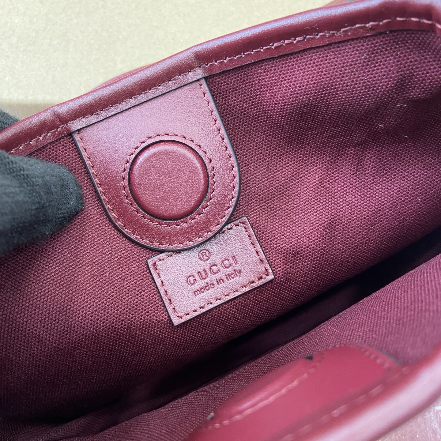 Gucci Bags GG Emblem GG Embossed Leather 847090