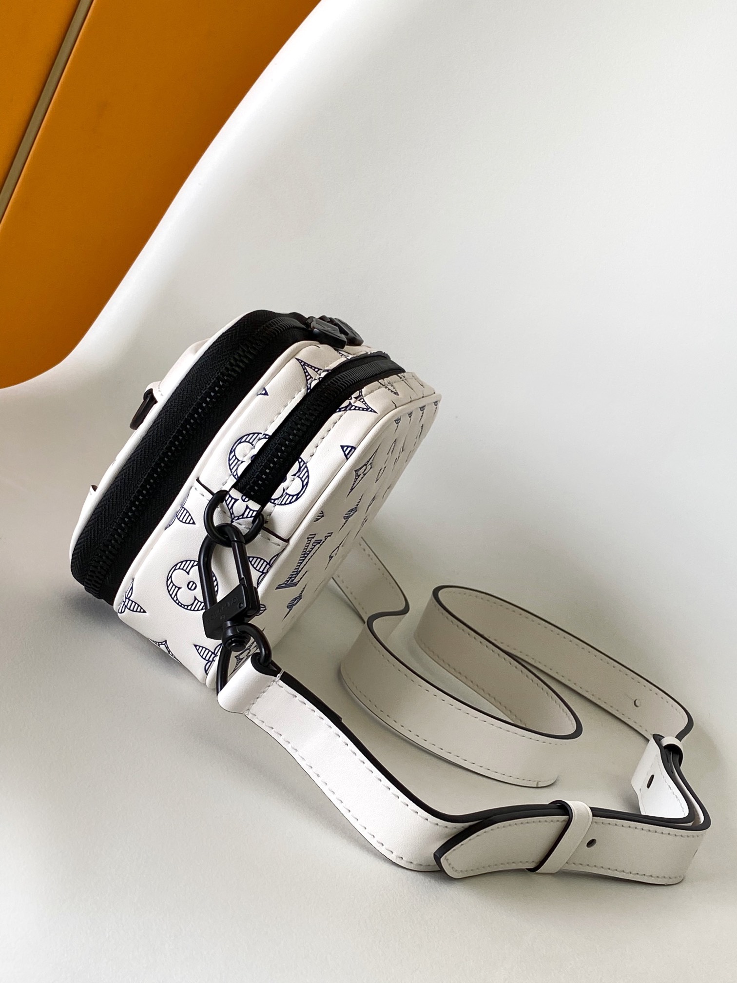 Louis Vuitton LV 10A Handbag Shoulder Bag Top Mirror Quality Version Neo Alpha M83383 M82542