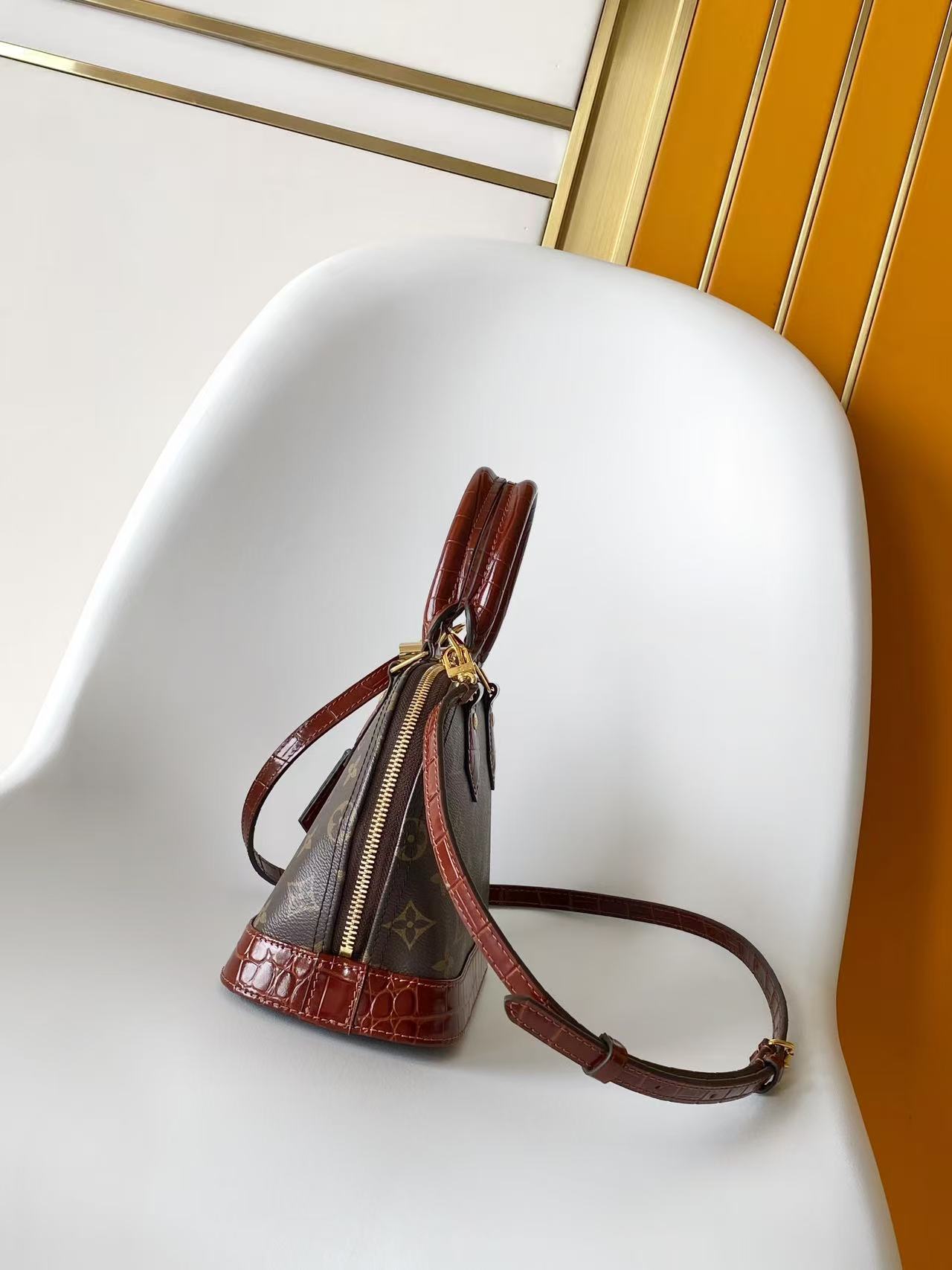 Louis Vuitton Crocodile Pattern Small Shell Bag Alma BB Handbag
