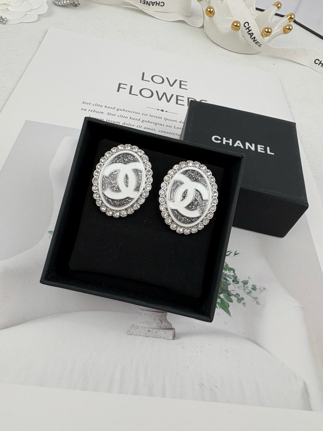 Chanel Fashion CC Earrings