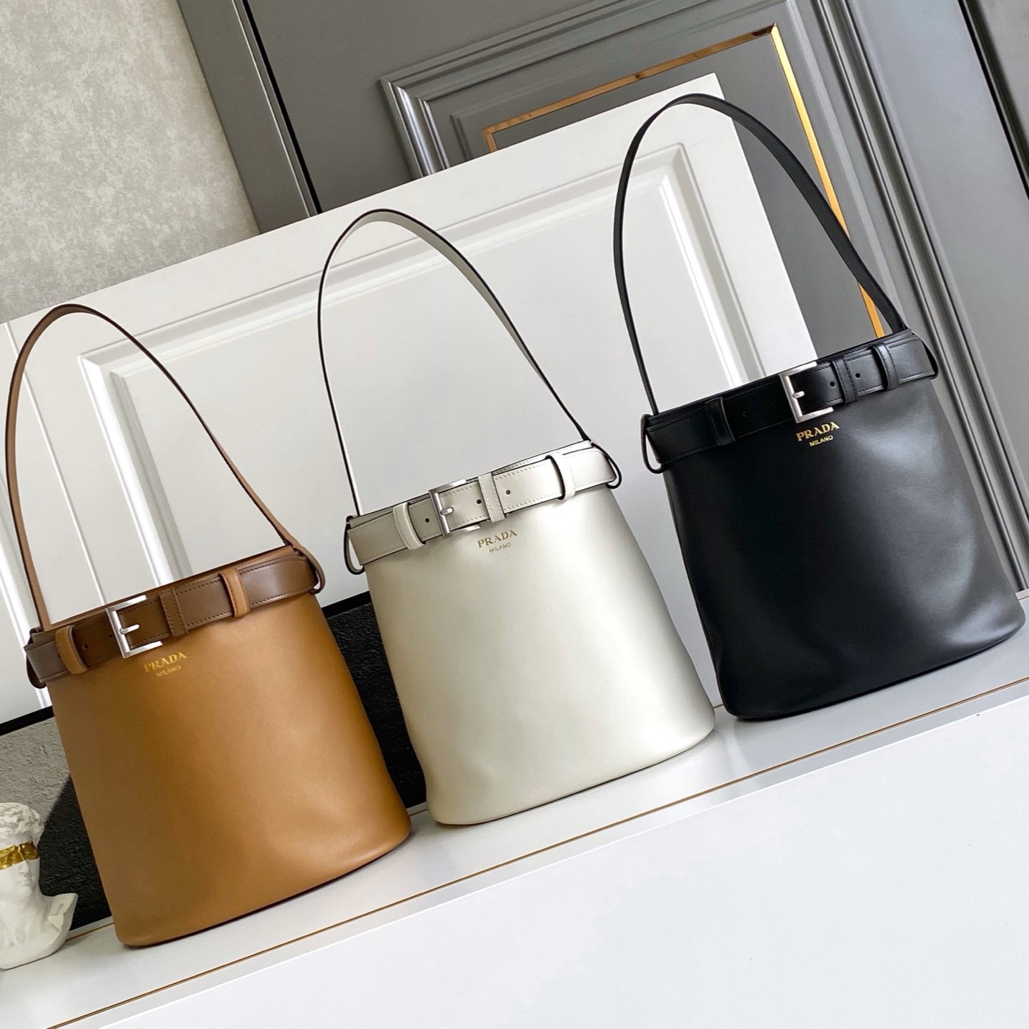 Prada Bags Buckle Imported Calfskin Sheepskin 1BE085 (10A Mirror Version)