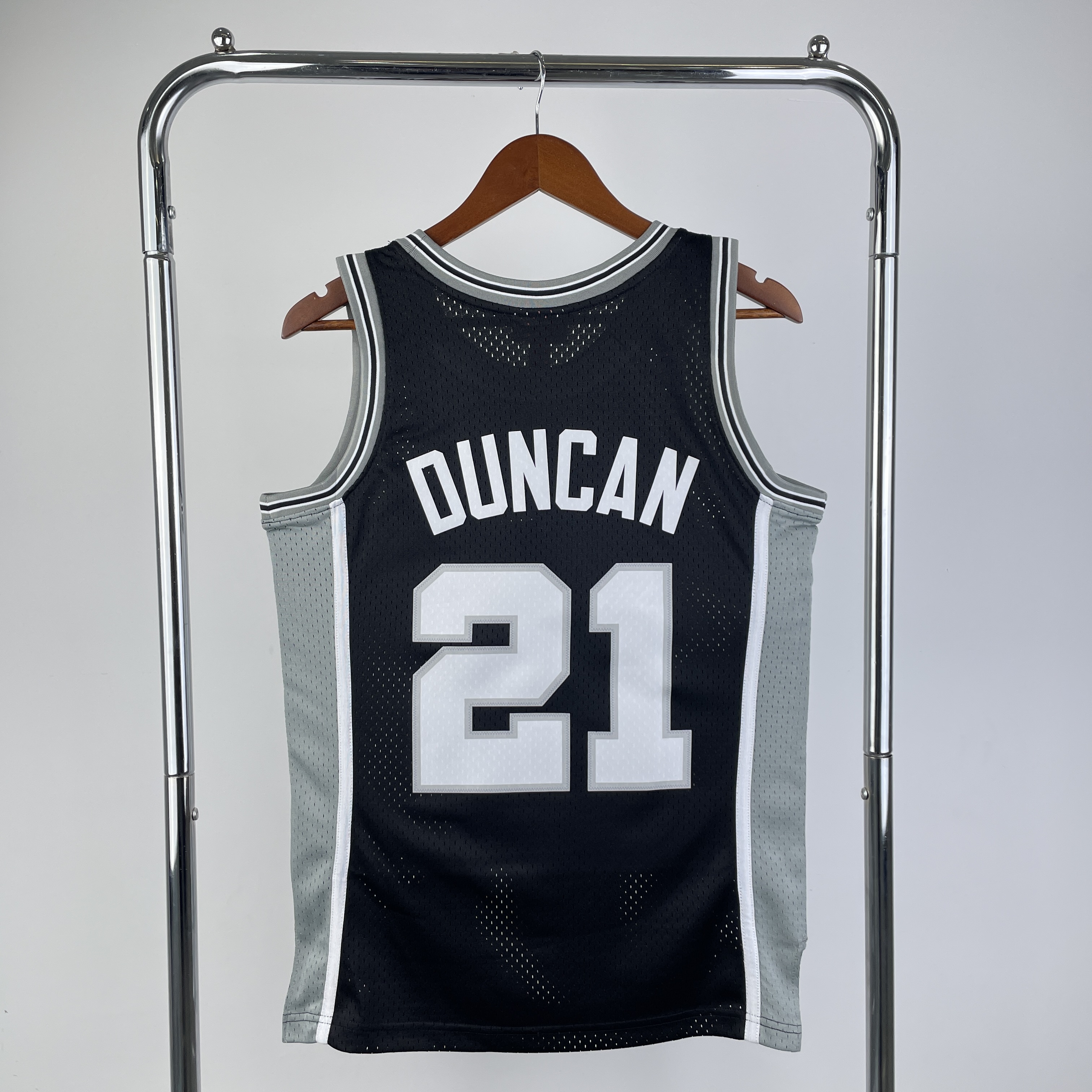 MN Heat Press Retro: San Antonio Spurs 98/99  Season #21