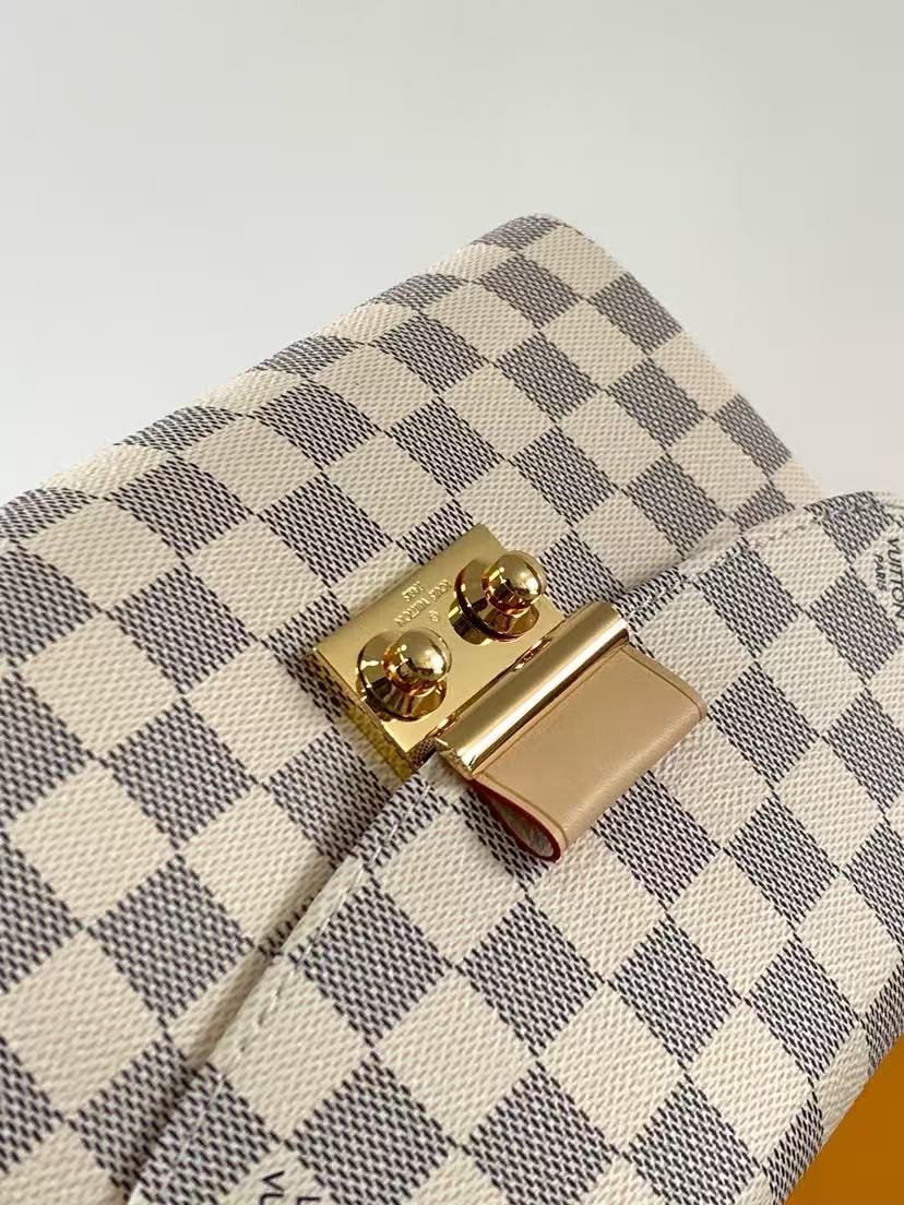 Louis Vuitton Croissette handbag