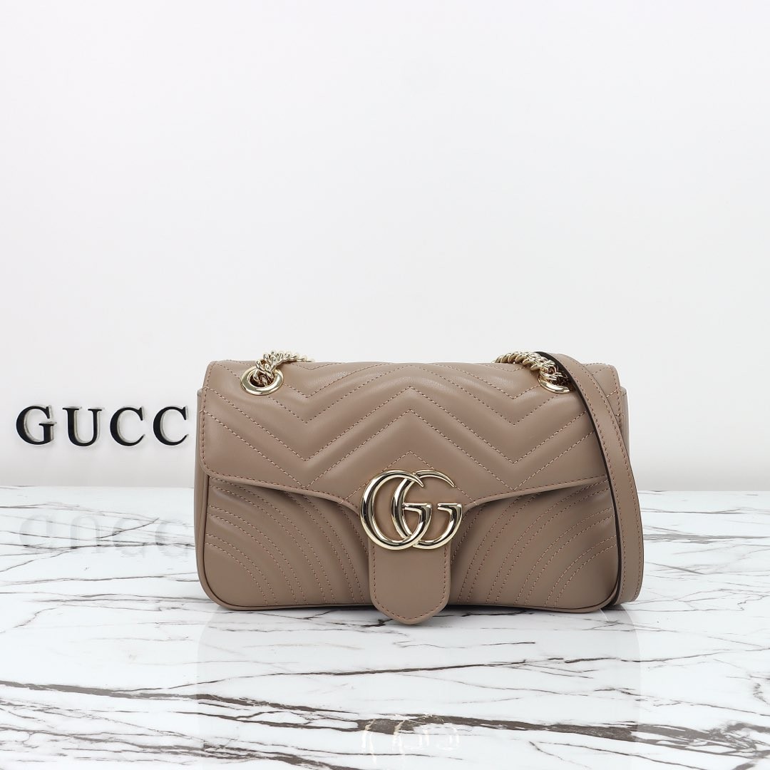 Gucci GG chain strap shoulder bag