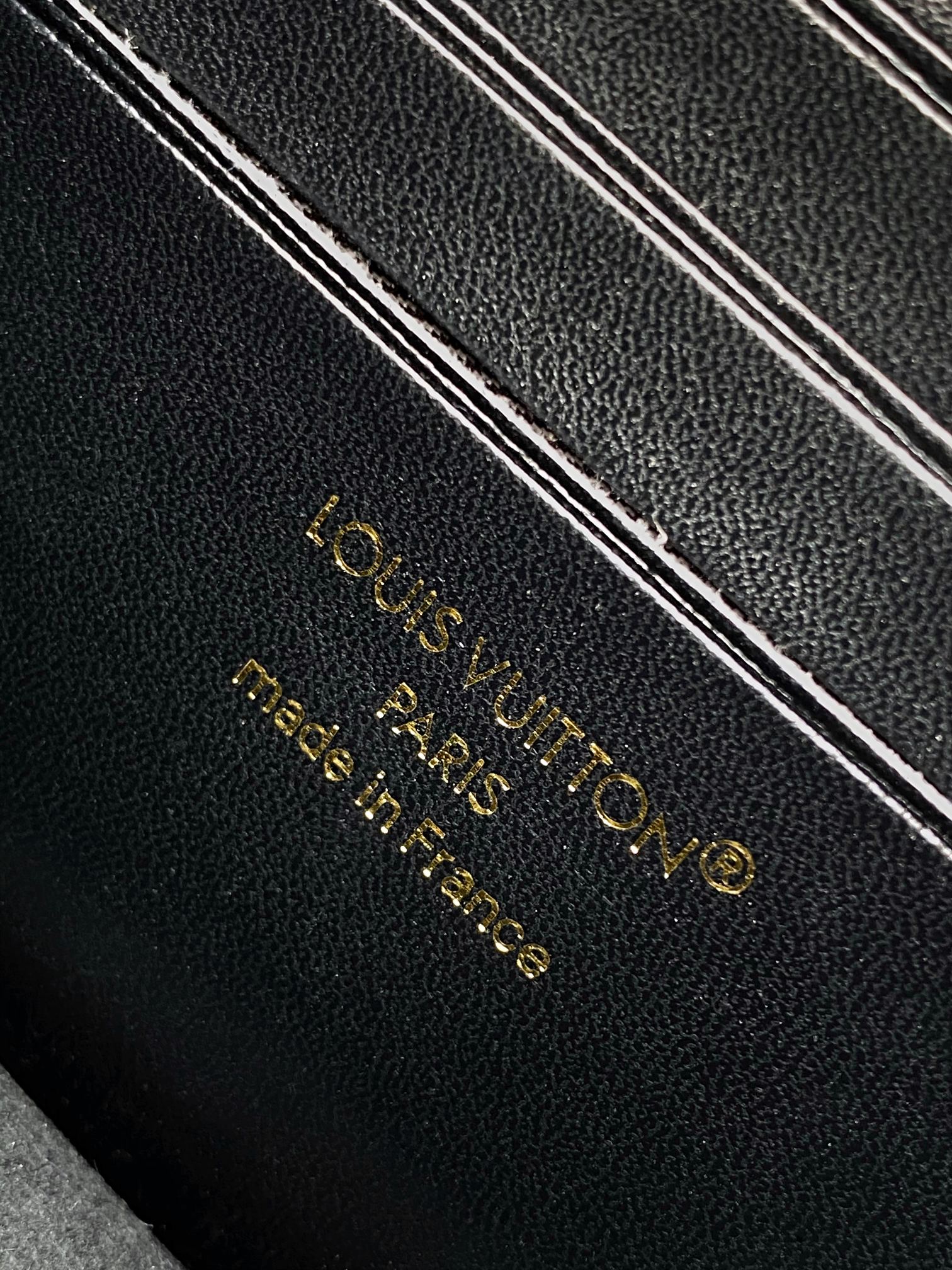 Louis Vuitton LV Bloom Chain bag