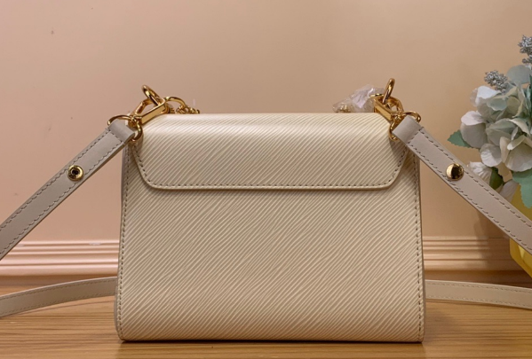 Louis Vuitton LV New Trendy Fashion Bag Cow Leather White Diagonal Cross Bag