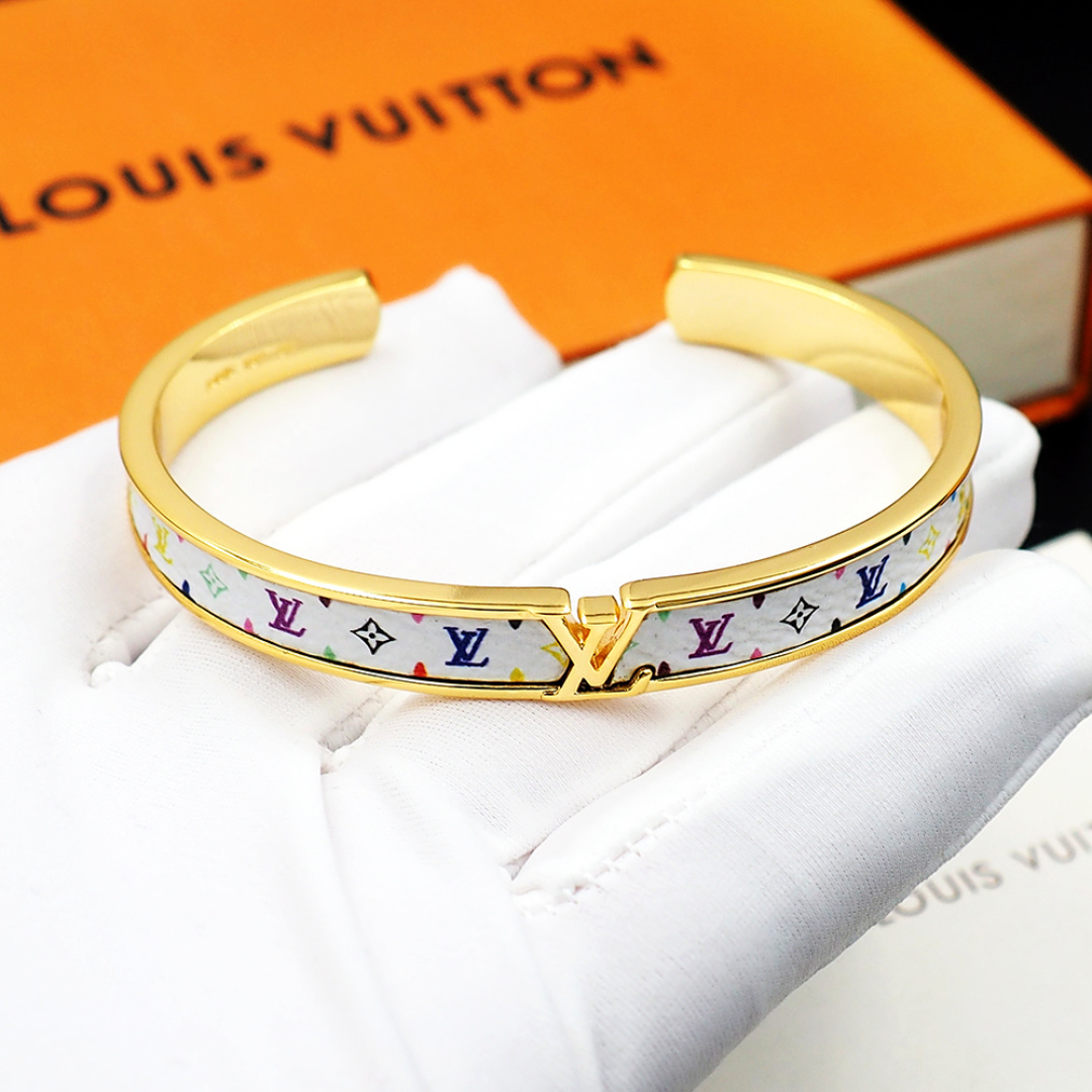 LV Women's fashion bracelet