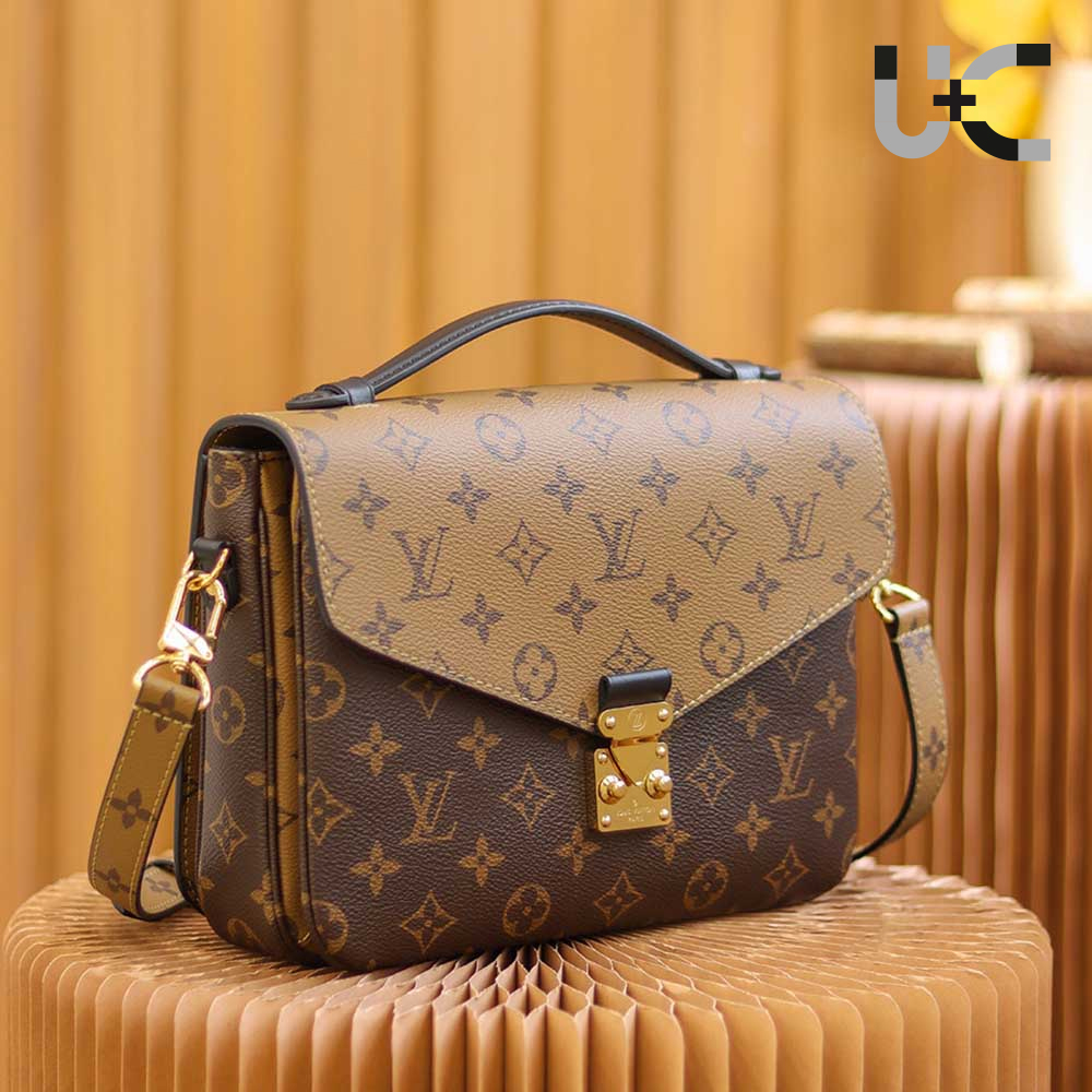 Louis Vuitton LV Pochette Metis Handbag Shoulder Bag