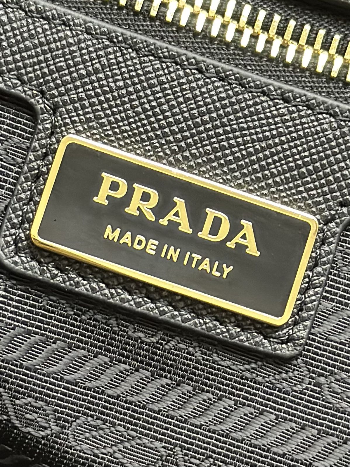 Prada  CLASSIC TOTE BAG 43 IN BLACK RE-NYLON FABRIC