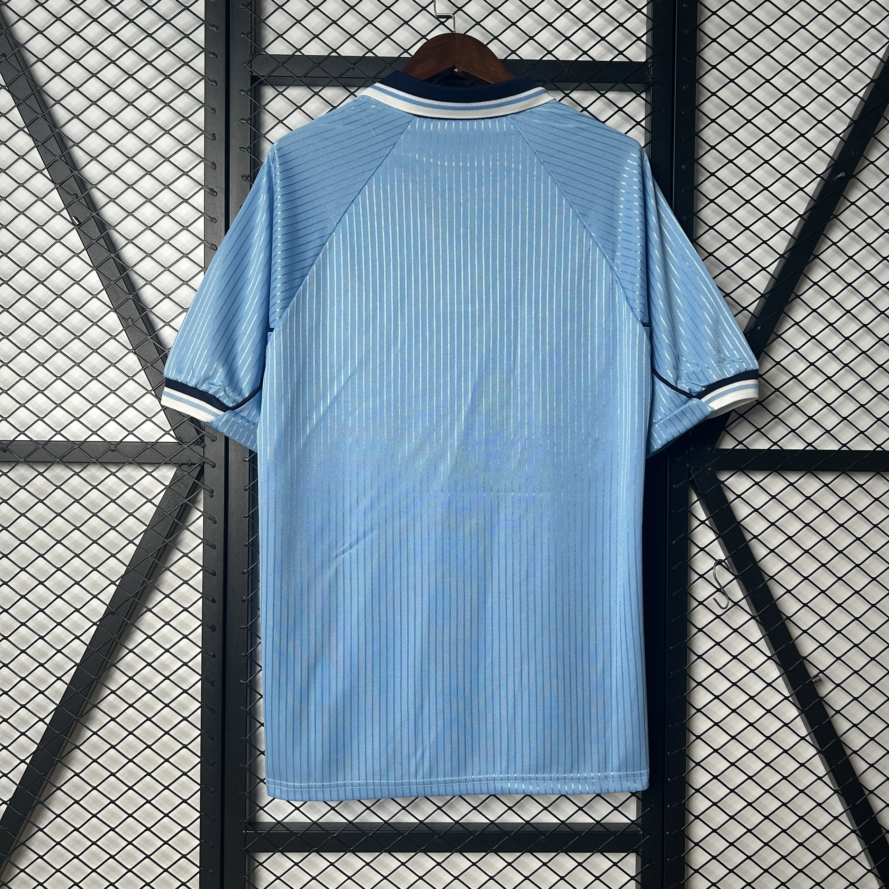 Retro Celta de Vigo 1997-99 home kit
