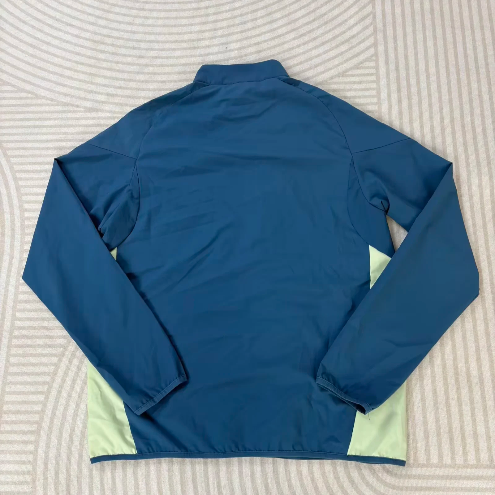 Mexico Windbreaker