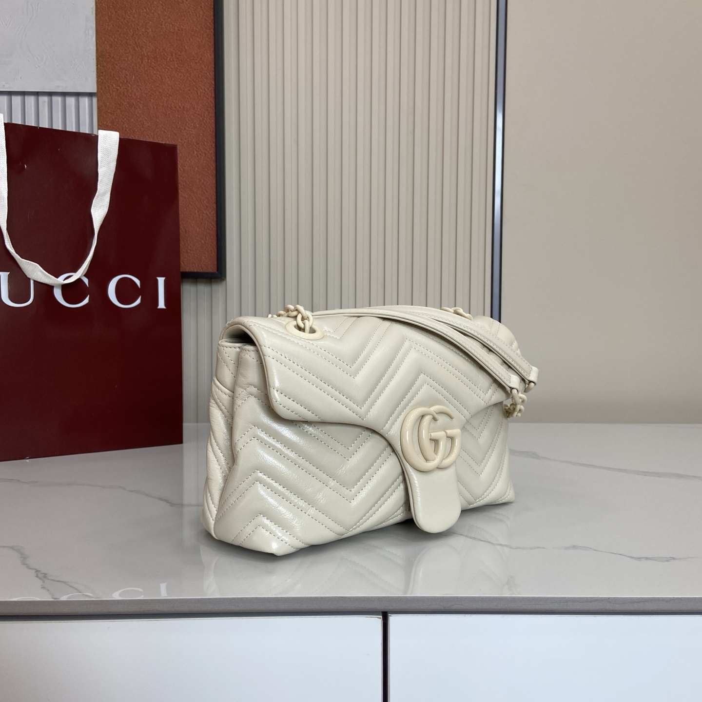 GG Marmont small shoulder bag 855371