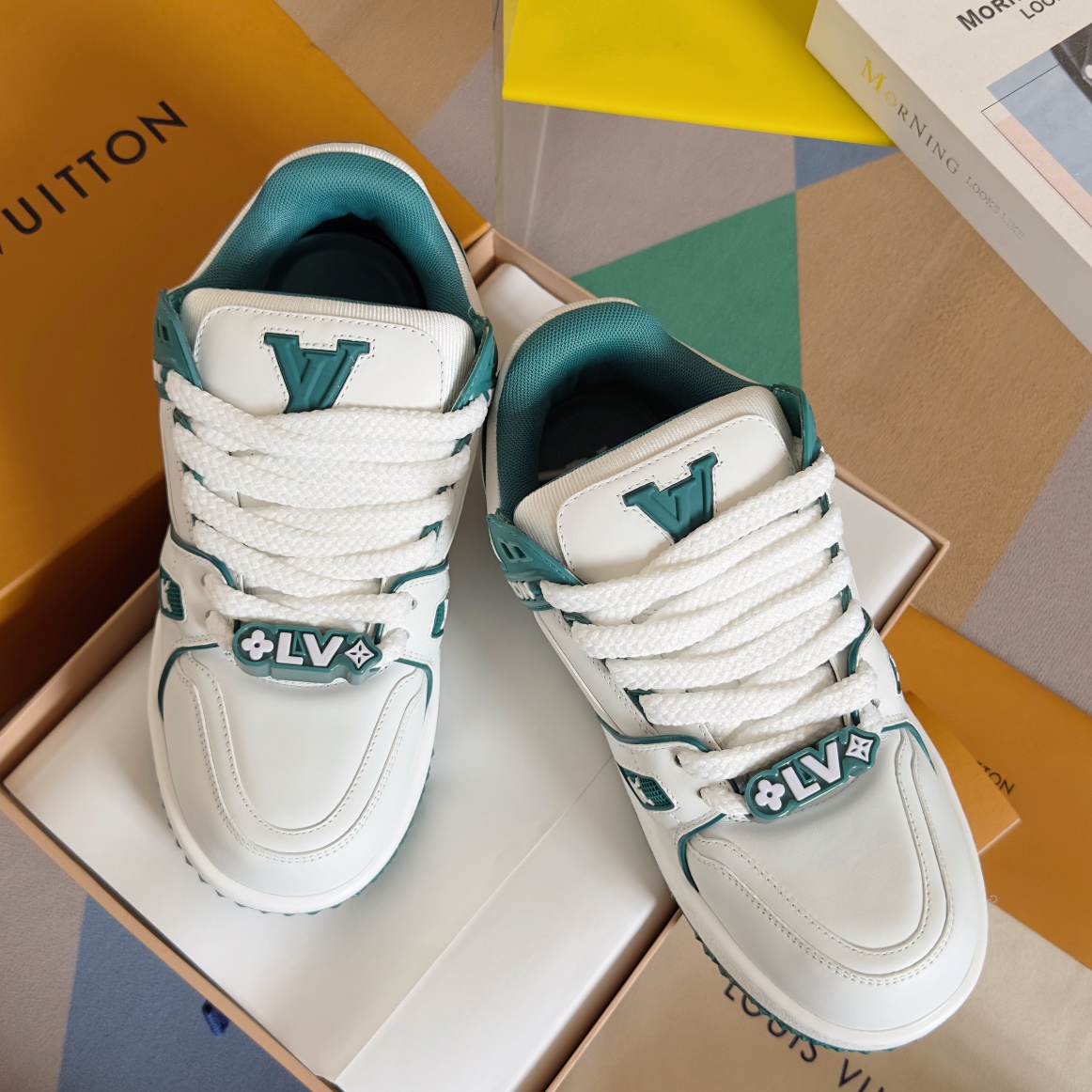 Men's LV Trainer Maxi Sport Shoes