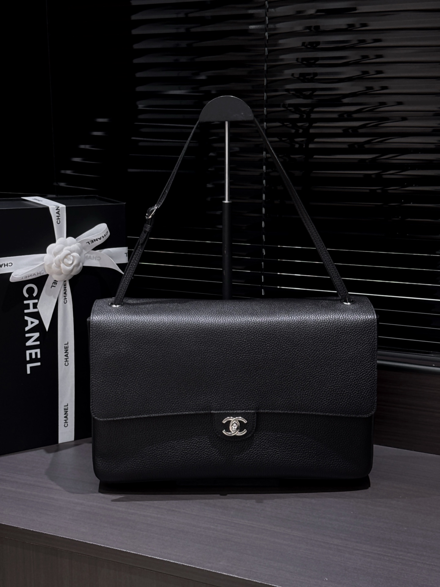 CHANEL 2026 Maxi Flap bag 38cm in Black AS6233
