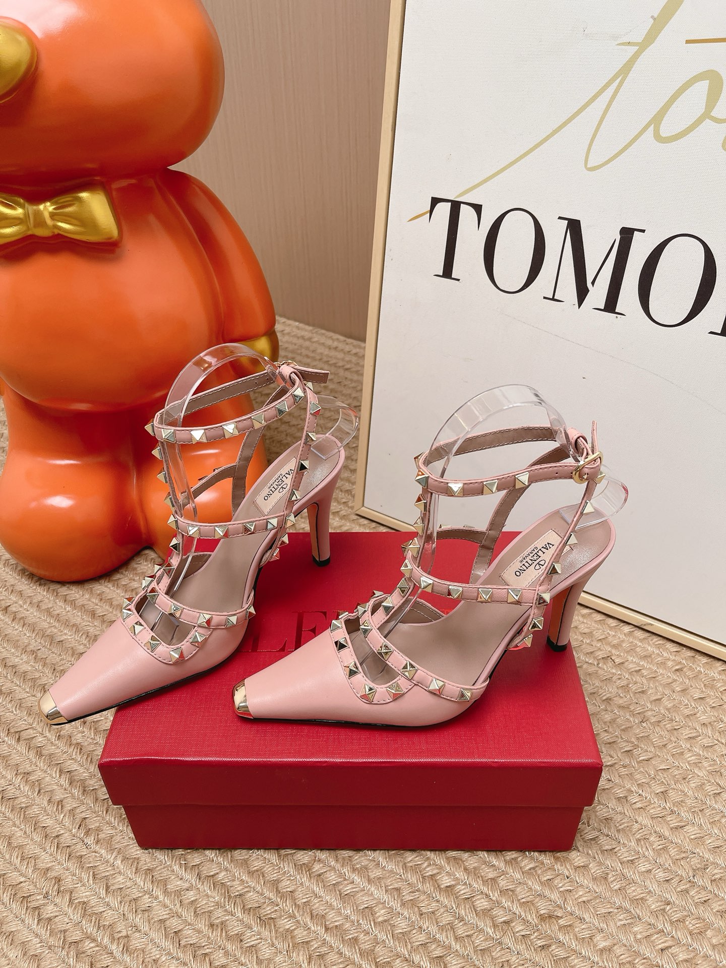 Valentino 2026 New Rockstud Heeled Sandal