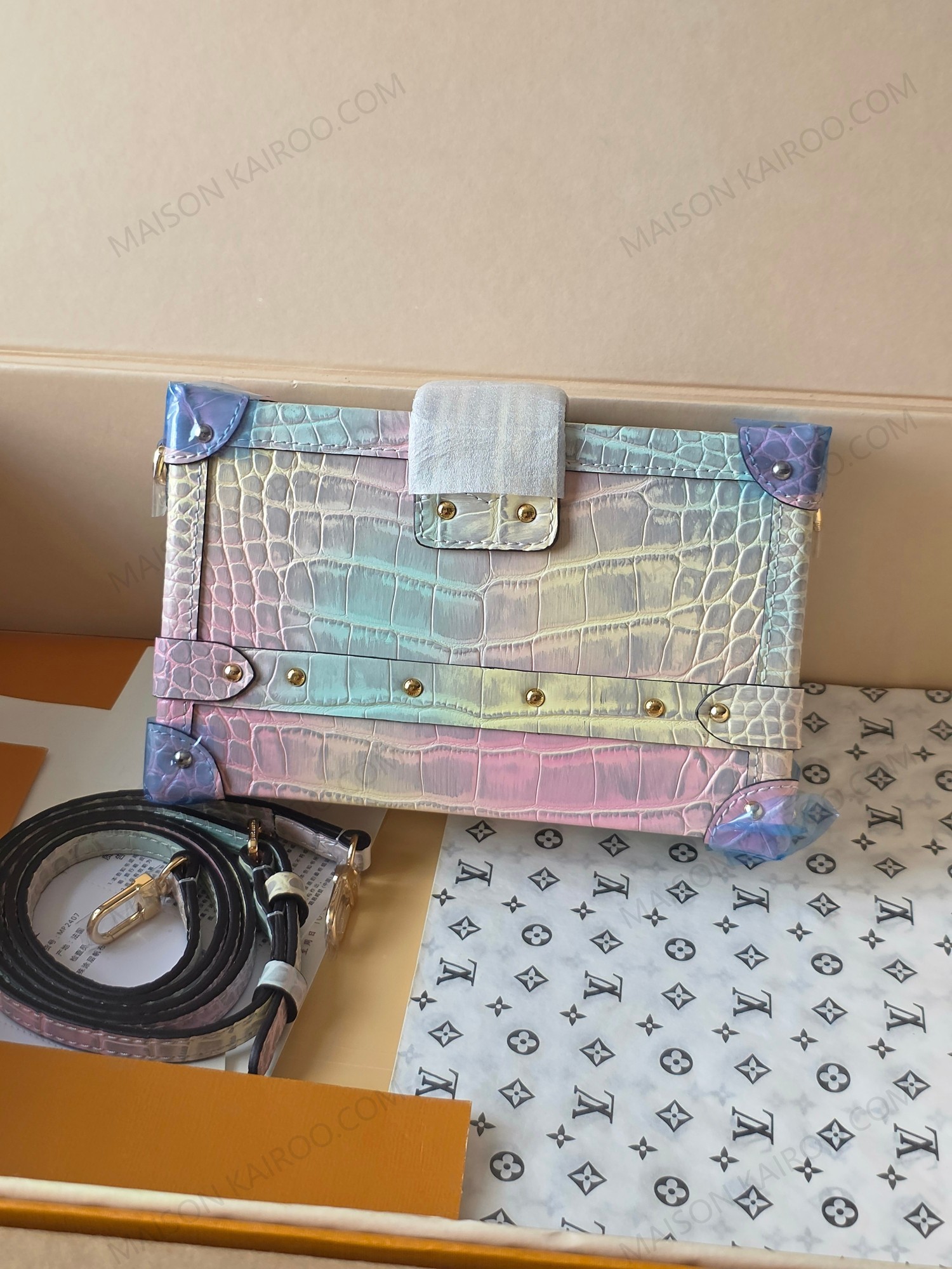 【10A】Louis Vuitton LV Petite Malle Trunk Iridescent Rainbow Crocodile Embossed Leather Crossbody Bag - KAIROO