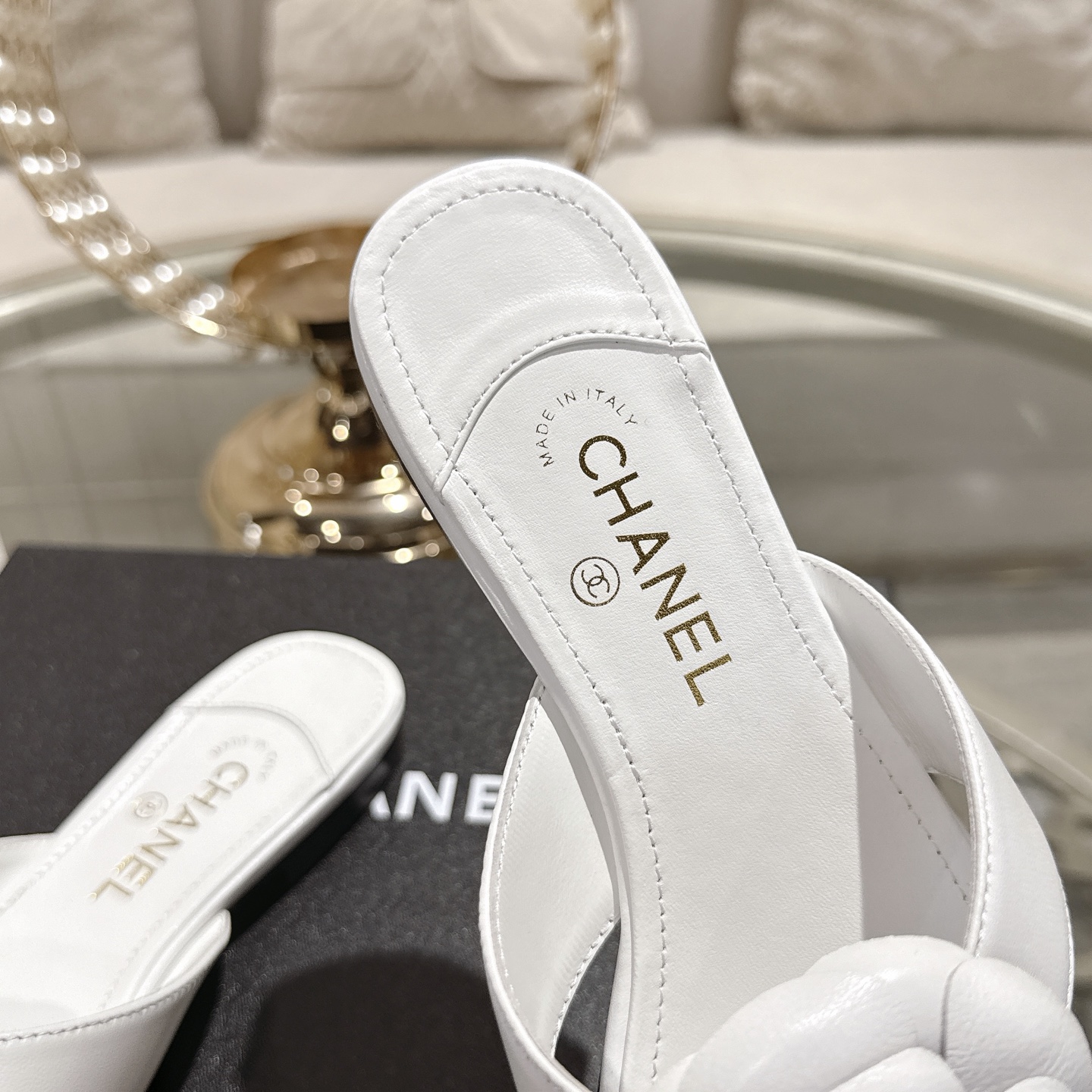 Chanel Leather Flip-flop