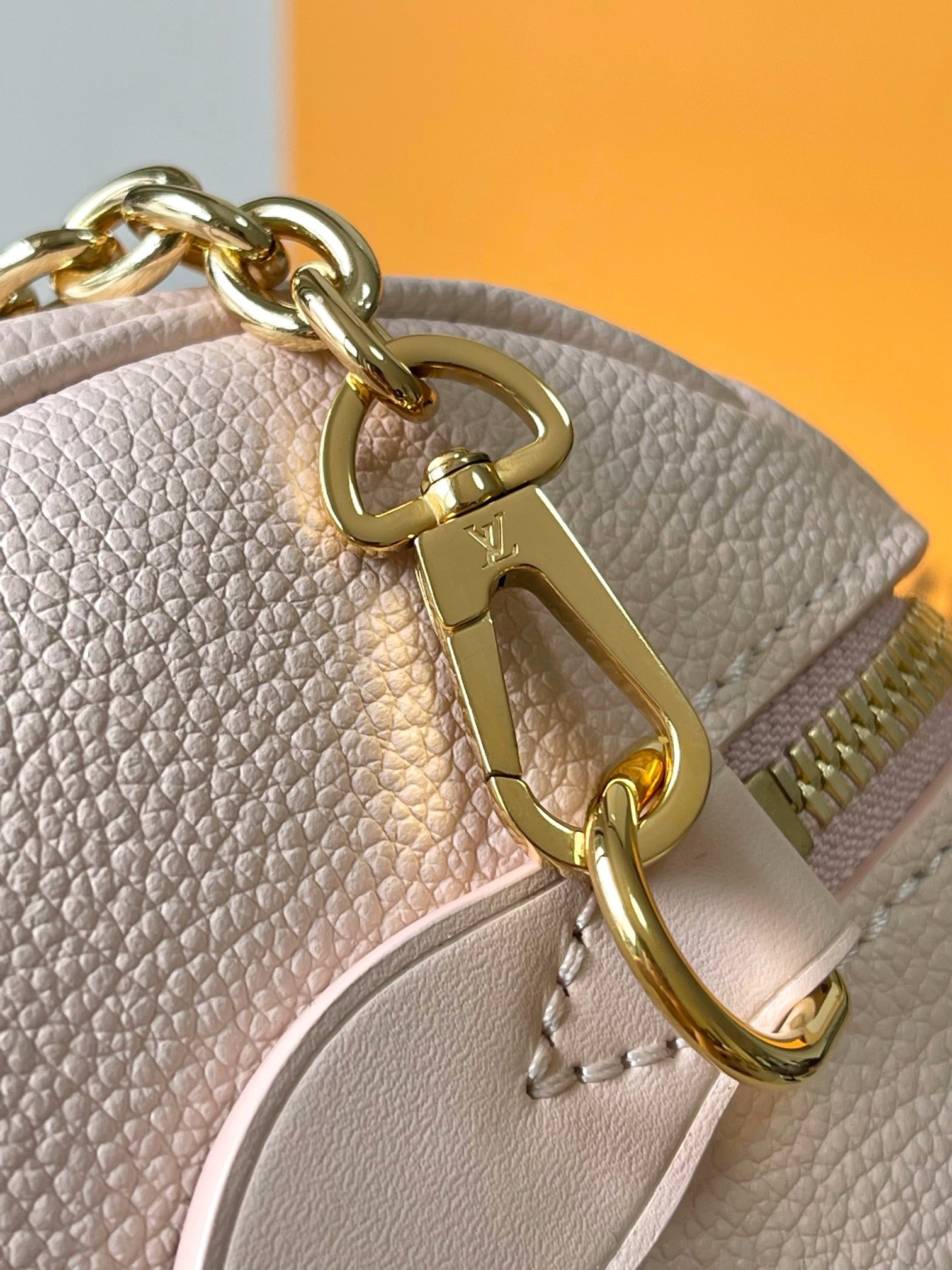 Louis Vuitton LV Bandouliere 20 Degrade Monogram Empreinte Handbag