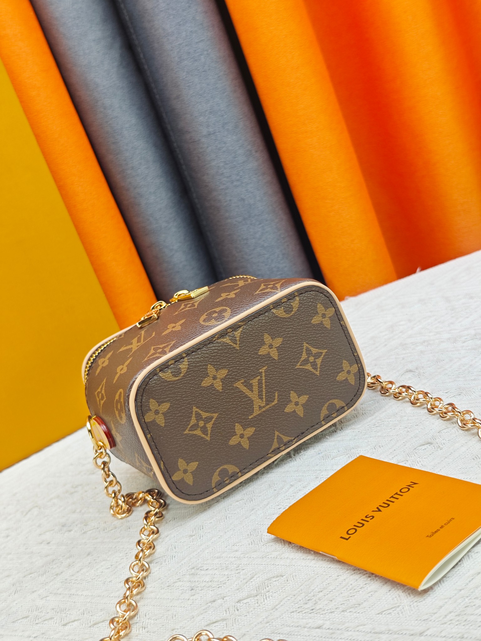 Louis Vuitton Micro Vanity handbag