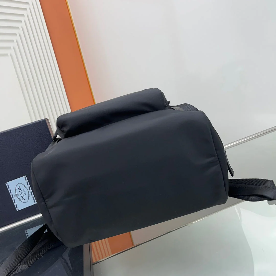 Prada BACKPACK 45 IN BLACK RE-NYLON AND SAFFIANO LEATHER TRIM