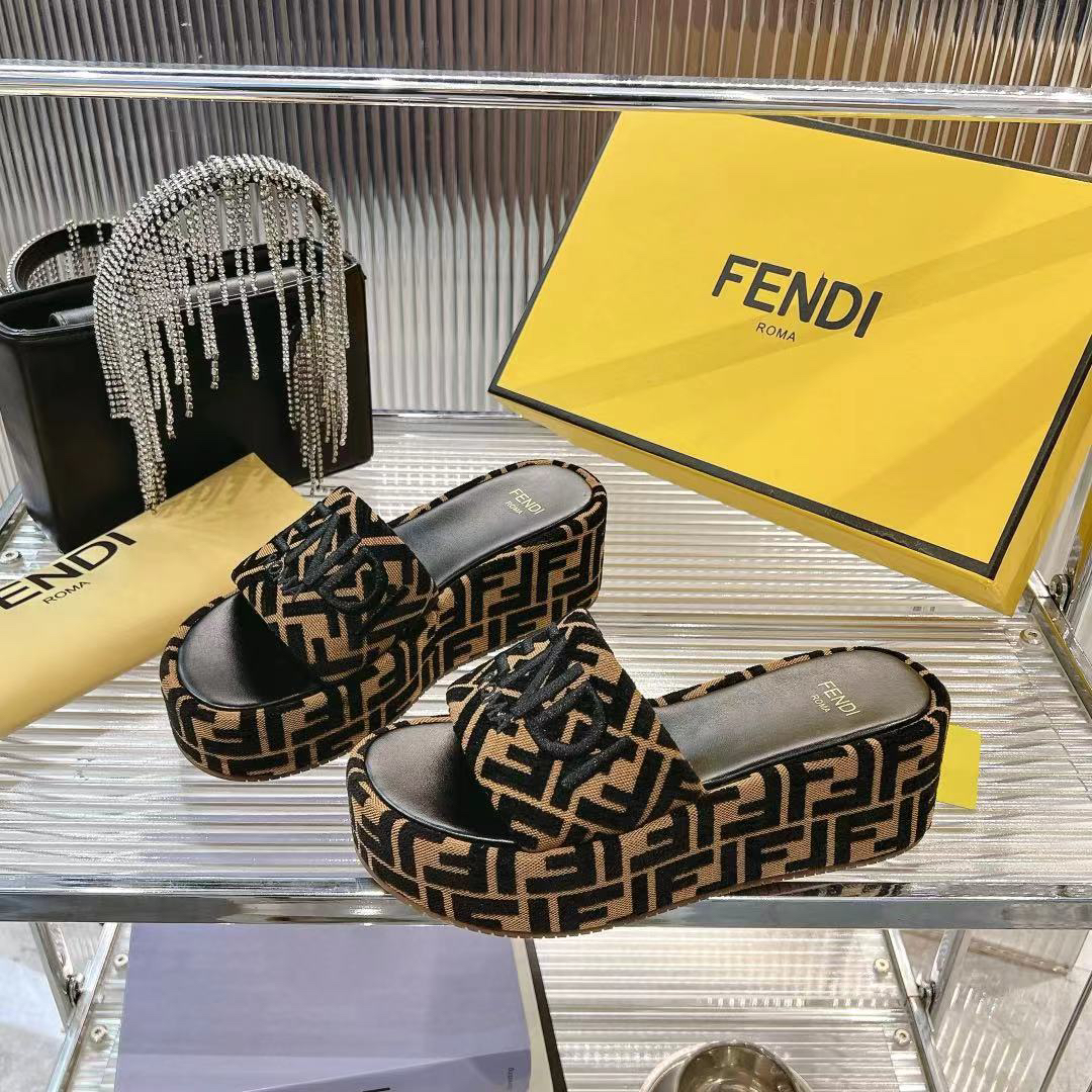 Fendi Black Open Toe FF Monogram Jacquard Canvas Platform Slippers - KAIROO