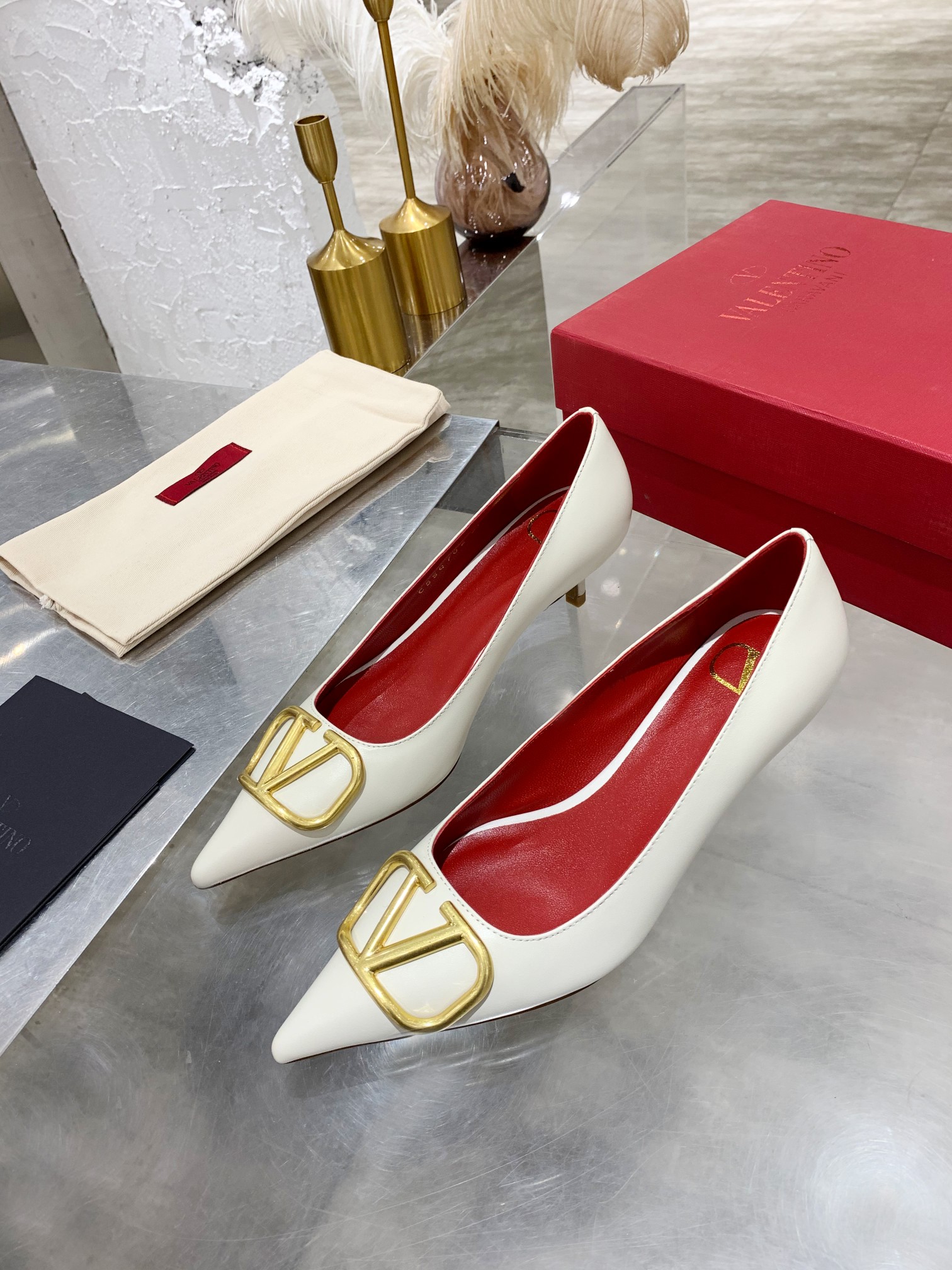 Valentino Garavani Ivory Pointed Toe Gold VLogo Red Leather Lining Kitten Heels - KAIROO