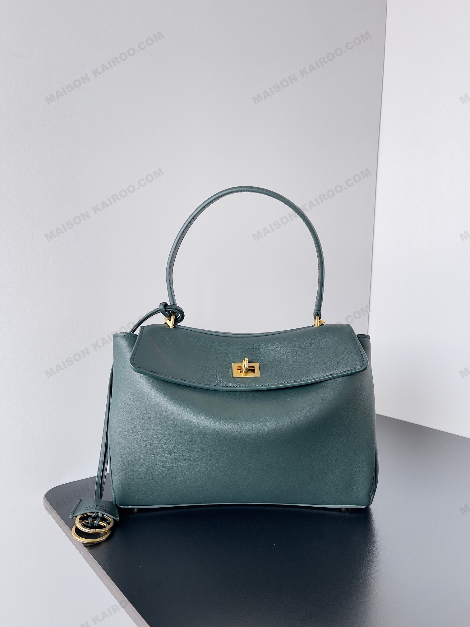 【10A】Balenciaga Rodeo Green Slouchy Smooth Leather Gold Turn Lock Kelly Tote Top Handle Bag - KAIROO