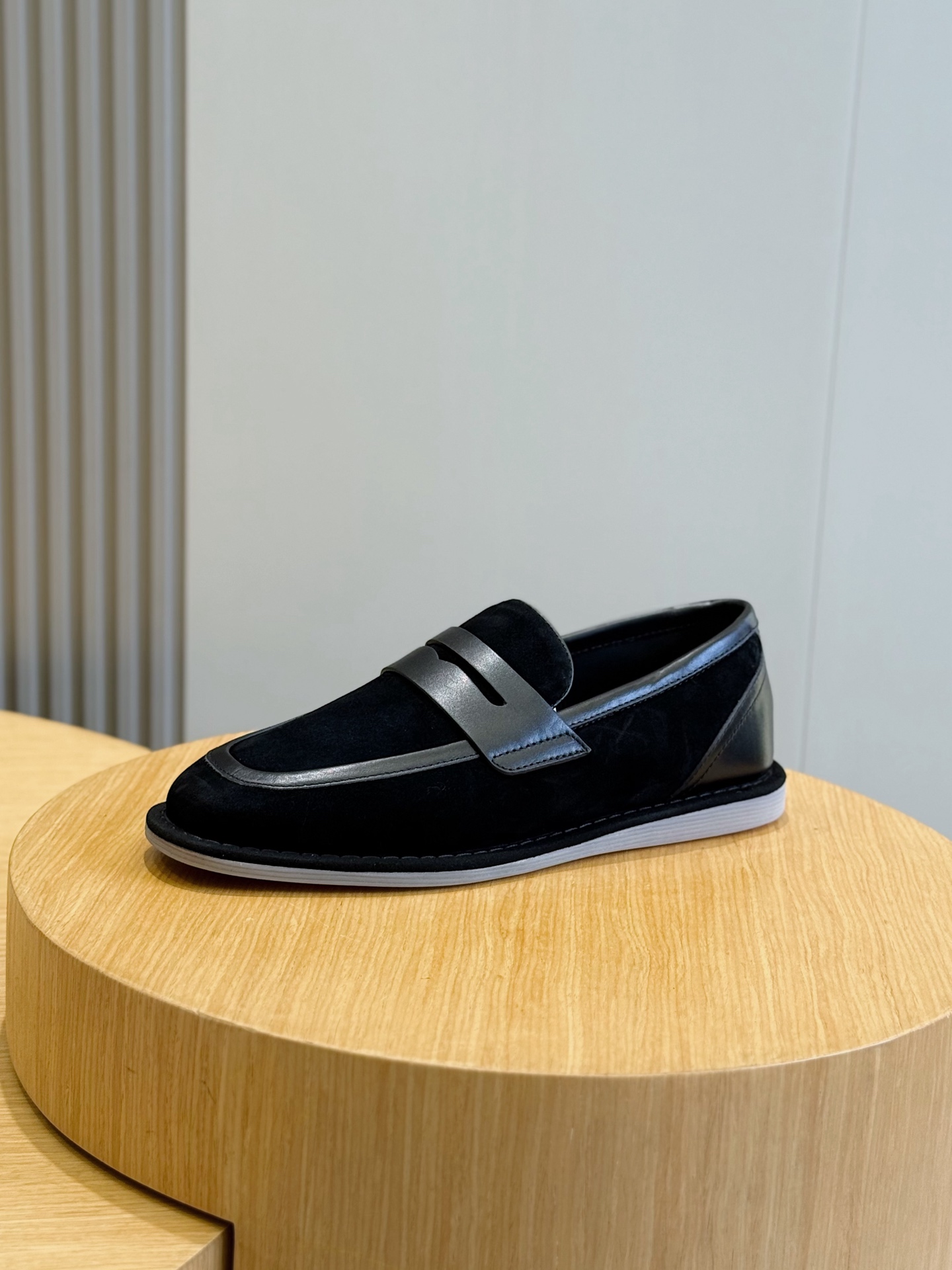 Dolce Gabbana Men's Suede Florio Loafer