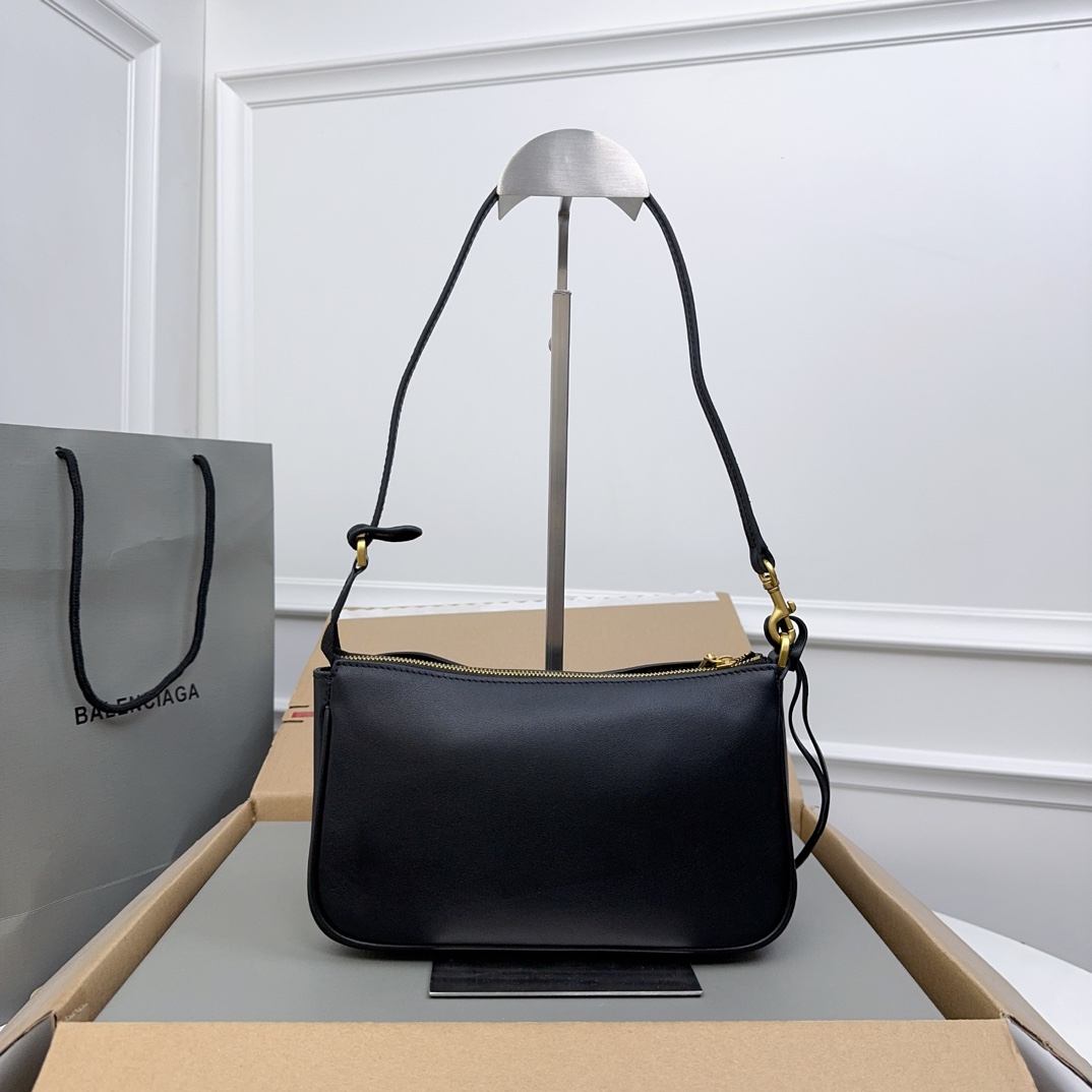 𝐁alenciaga Women's Women's Rodeo Sling Pochette in Black