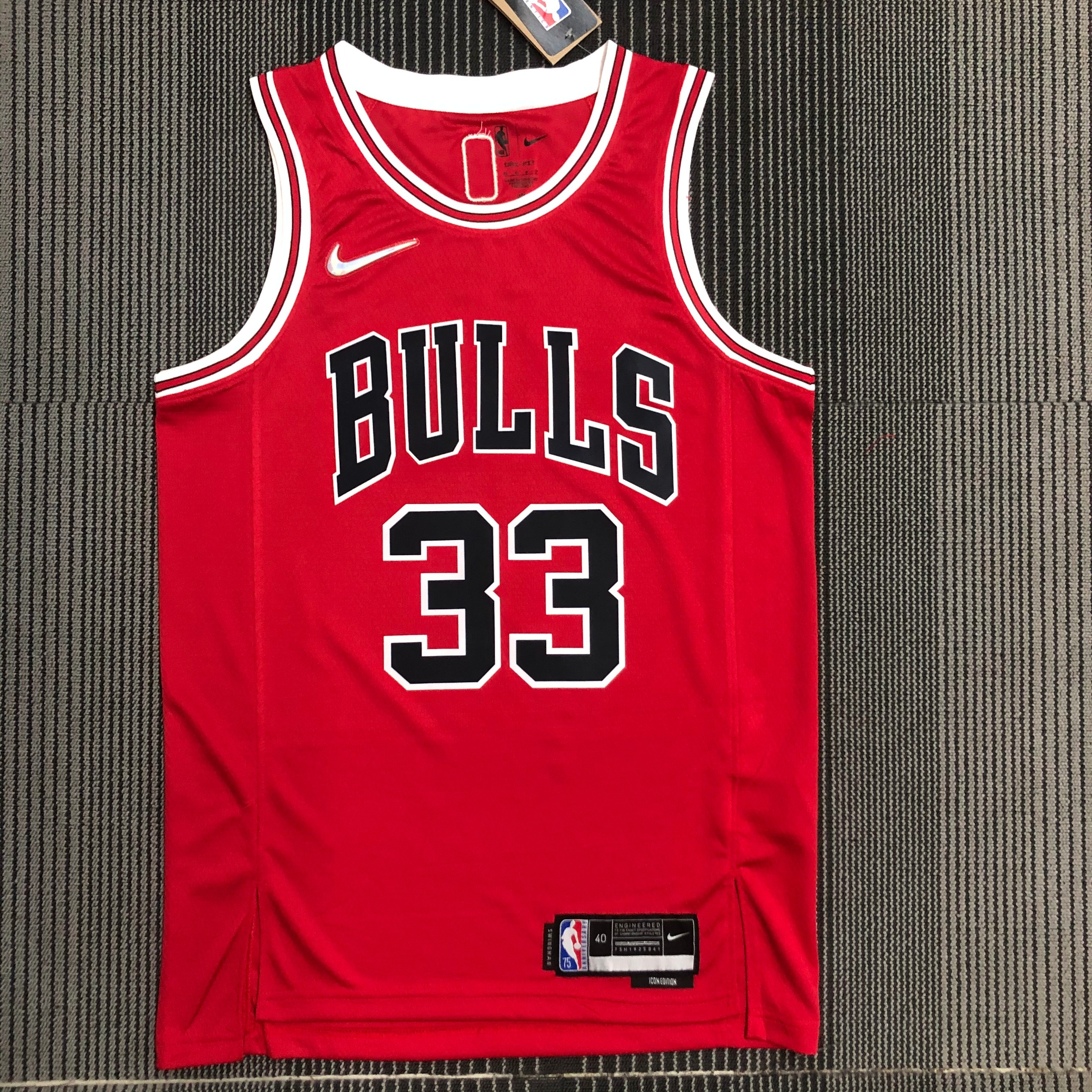 75th Anniversary Chicago Bulls Red Edition No.33 Pippen