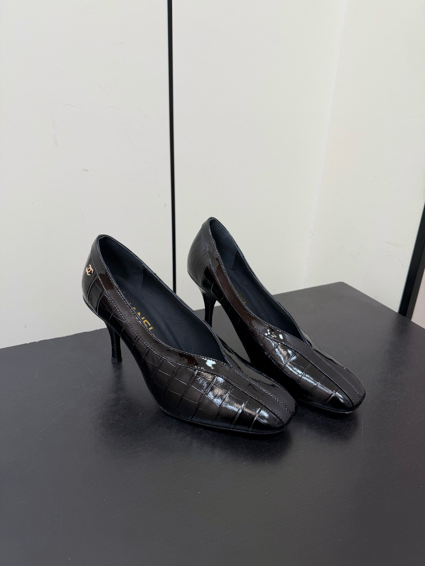 Crocodile Embossed Calfskin Pumps