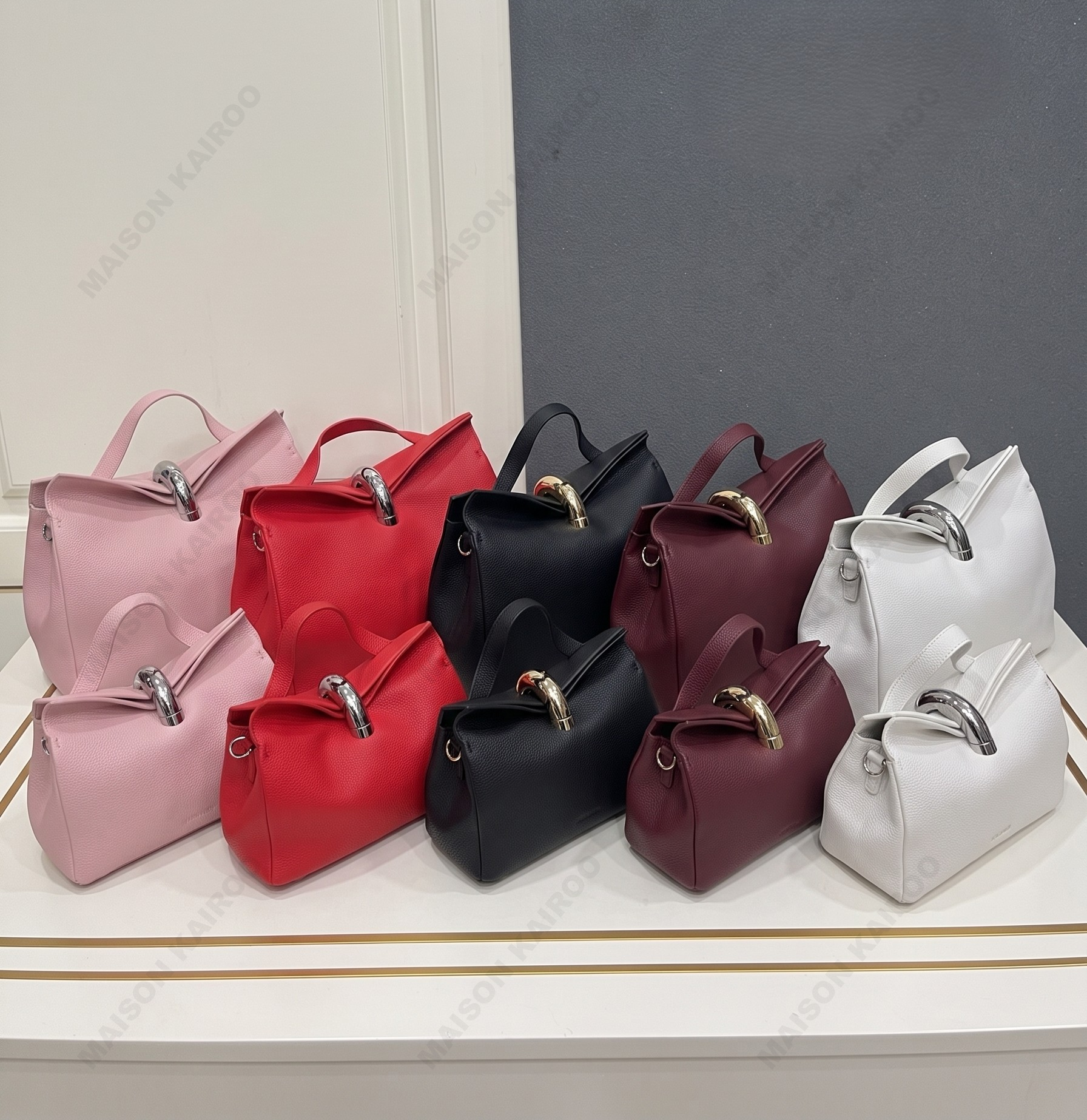 Jacquemus The Valérie & Small Grained Leather Ring Bar Lock Fold Top Handle Shoulder Tote Bag - KAIROO
