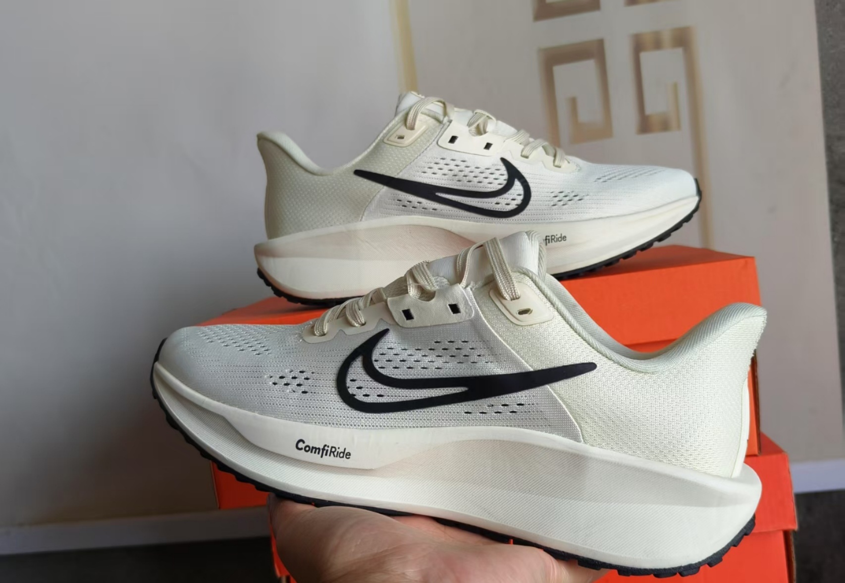 FD6033-104 US Men's Sizes6 to 11 in half sizes Beige Gen6 Shoes tianlong