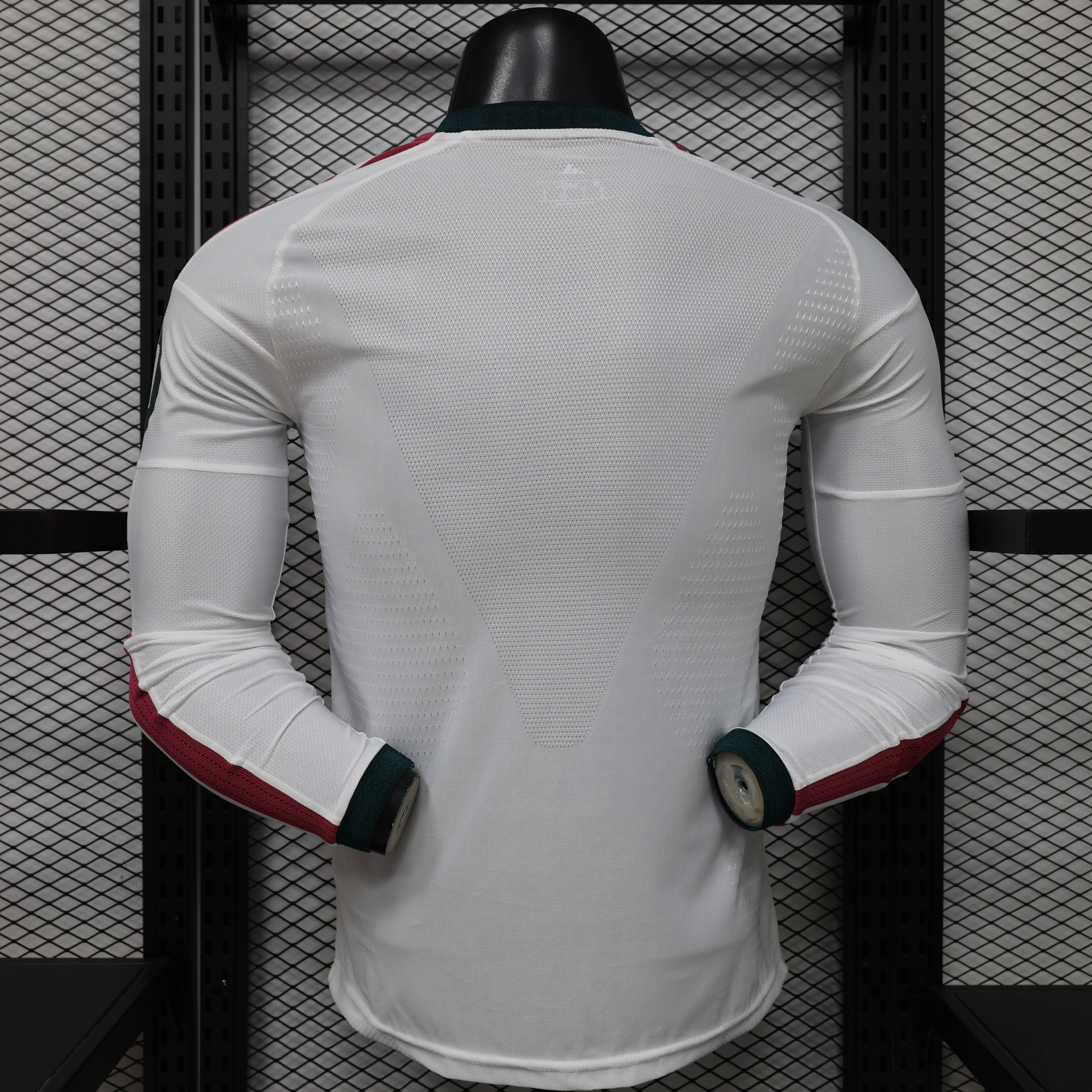 Real Madrid Home Long Sleeves Jersey Player Version 26/27 | Soc Jersey - Premium Football Jersey