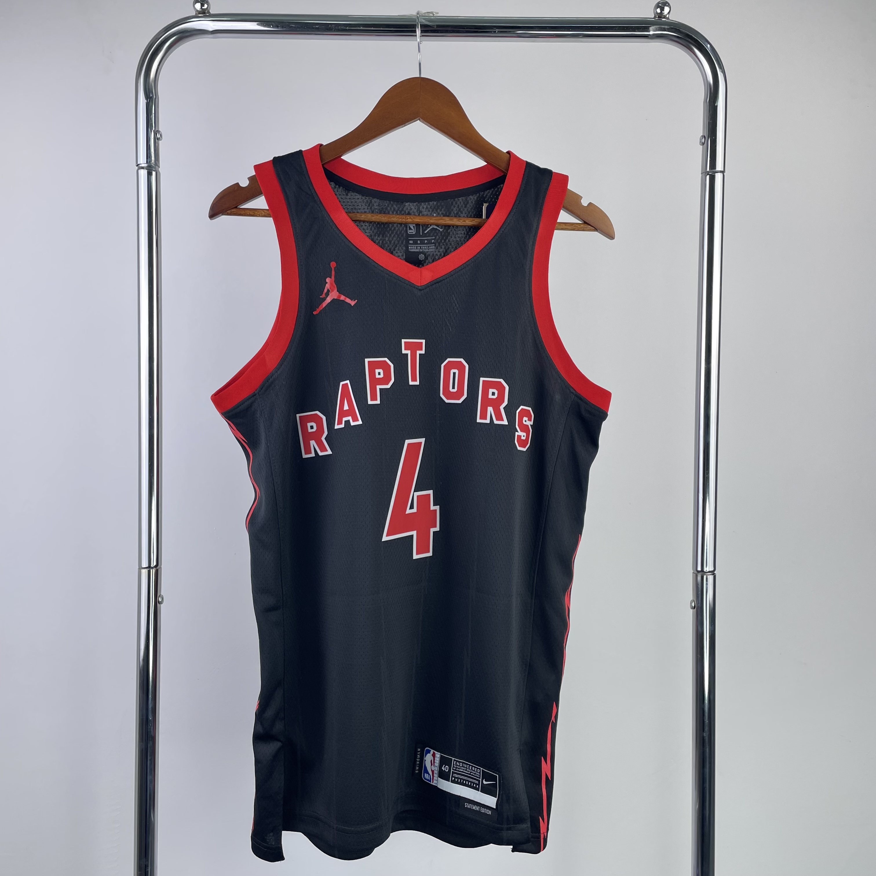 23 Season Toronto Raptors Flyer Edition  No.4 Barnes
