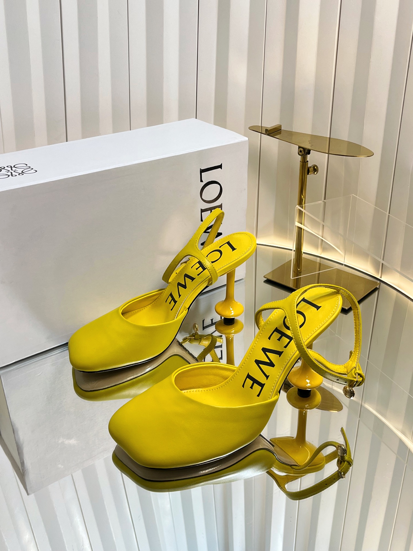 Loewe Toy Flat Slingback Pump in Nappa leather