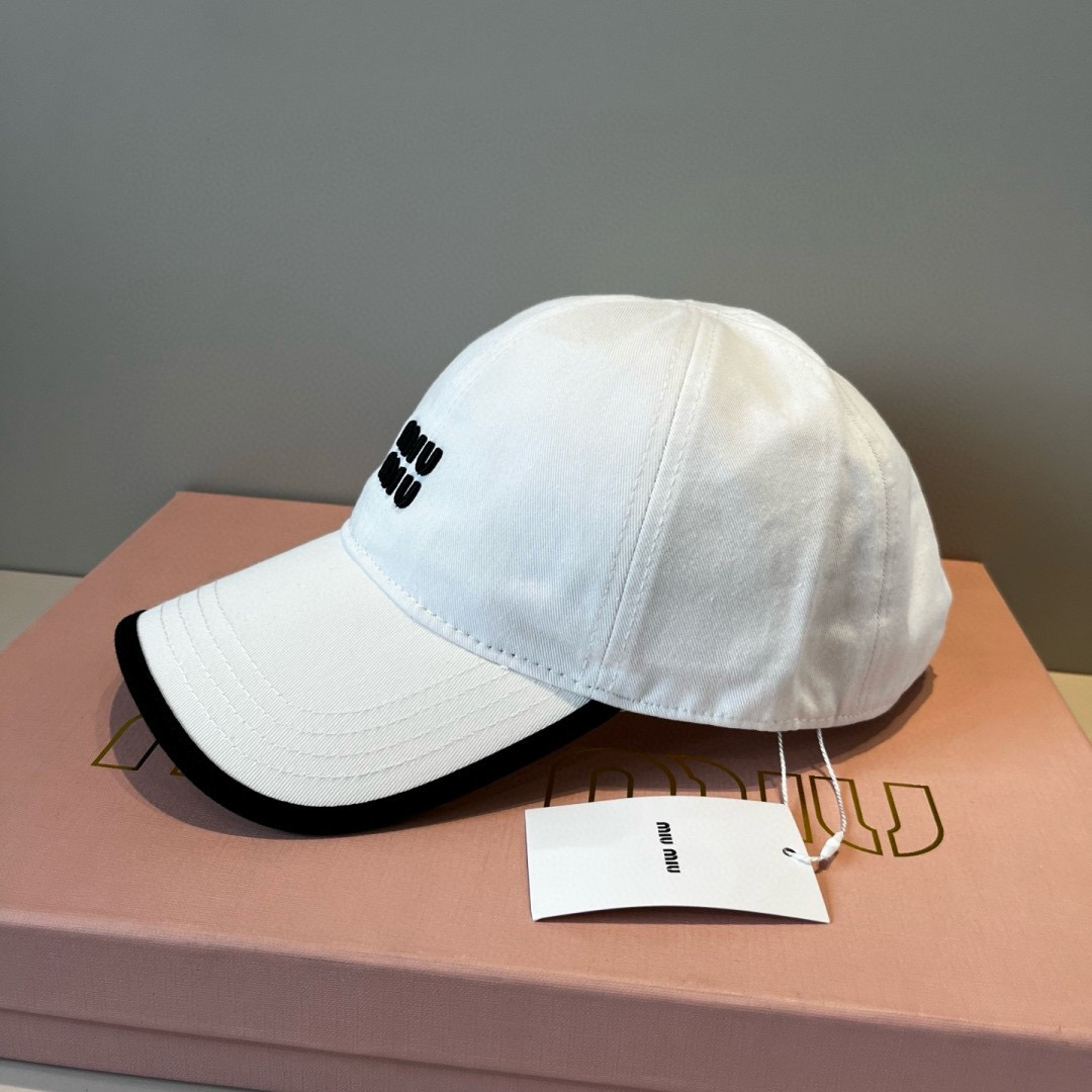 Miu Miu Baseball Cap