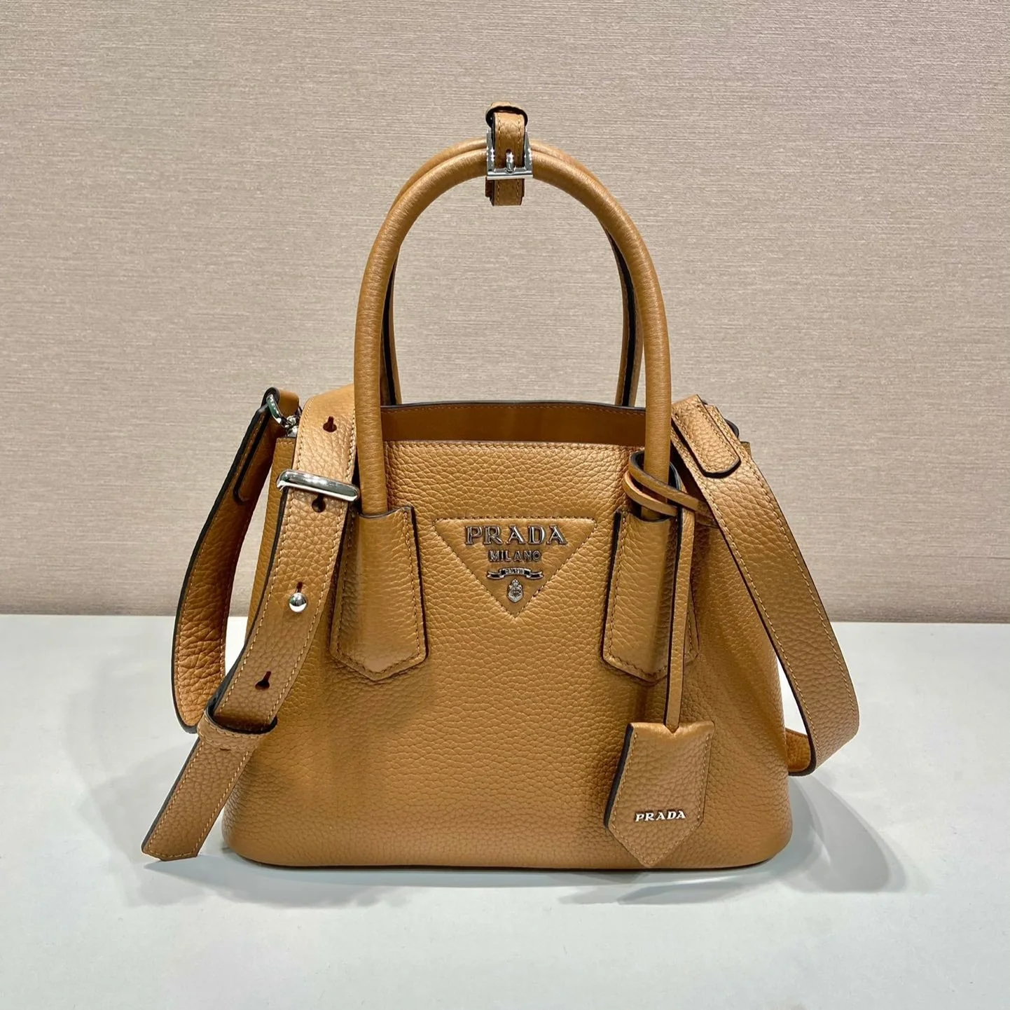 Prada SHOPPING BAG 25 IN GINGER BROWN DEERSKIN