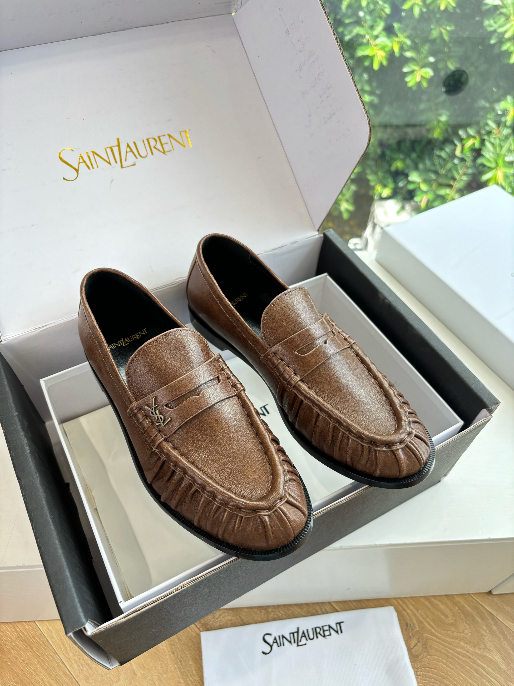 Saint Laurent Women's Le Loafer