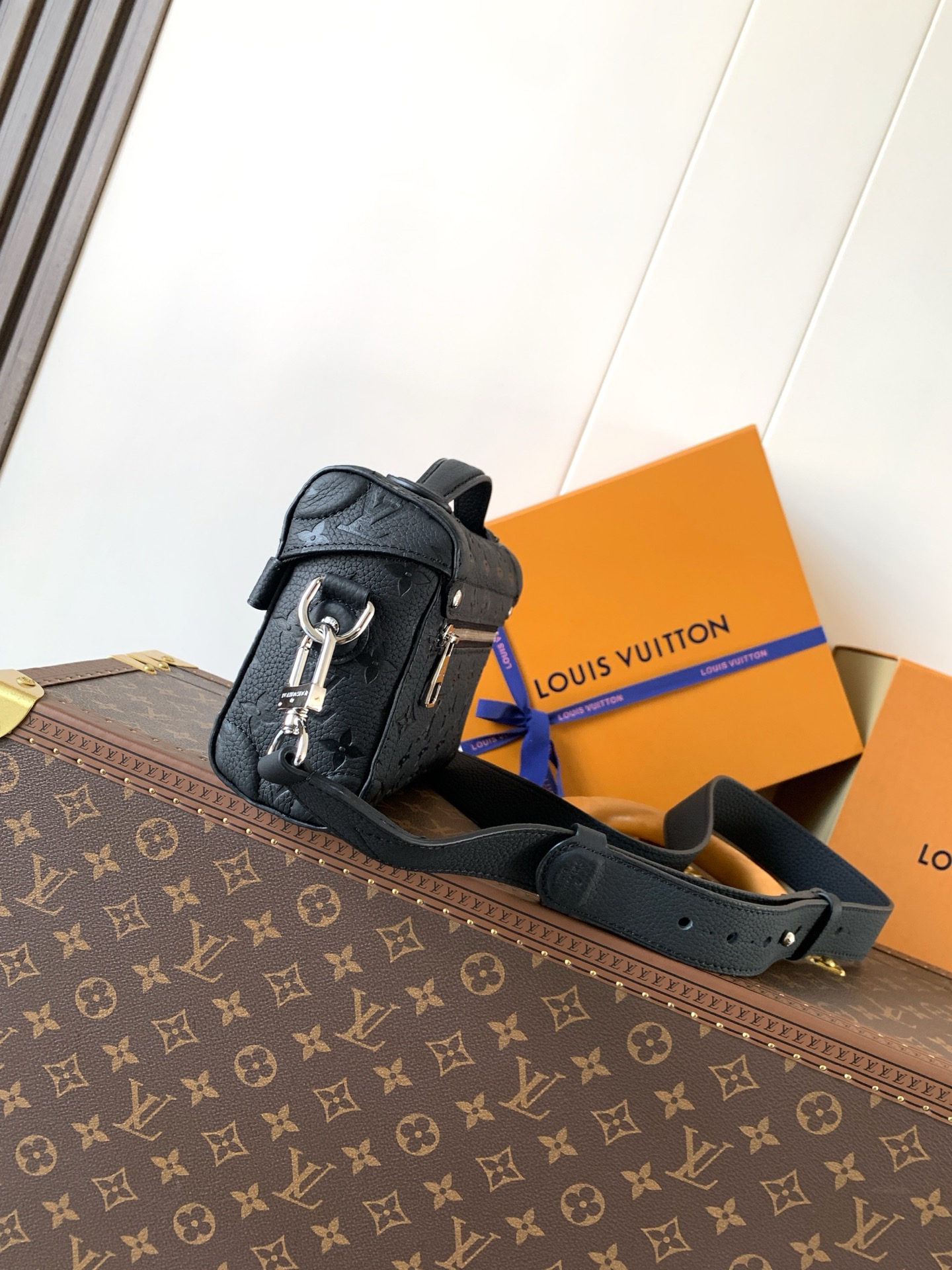 LV Louis Vuitton M13871 Soul Trunk