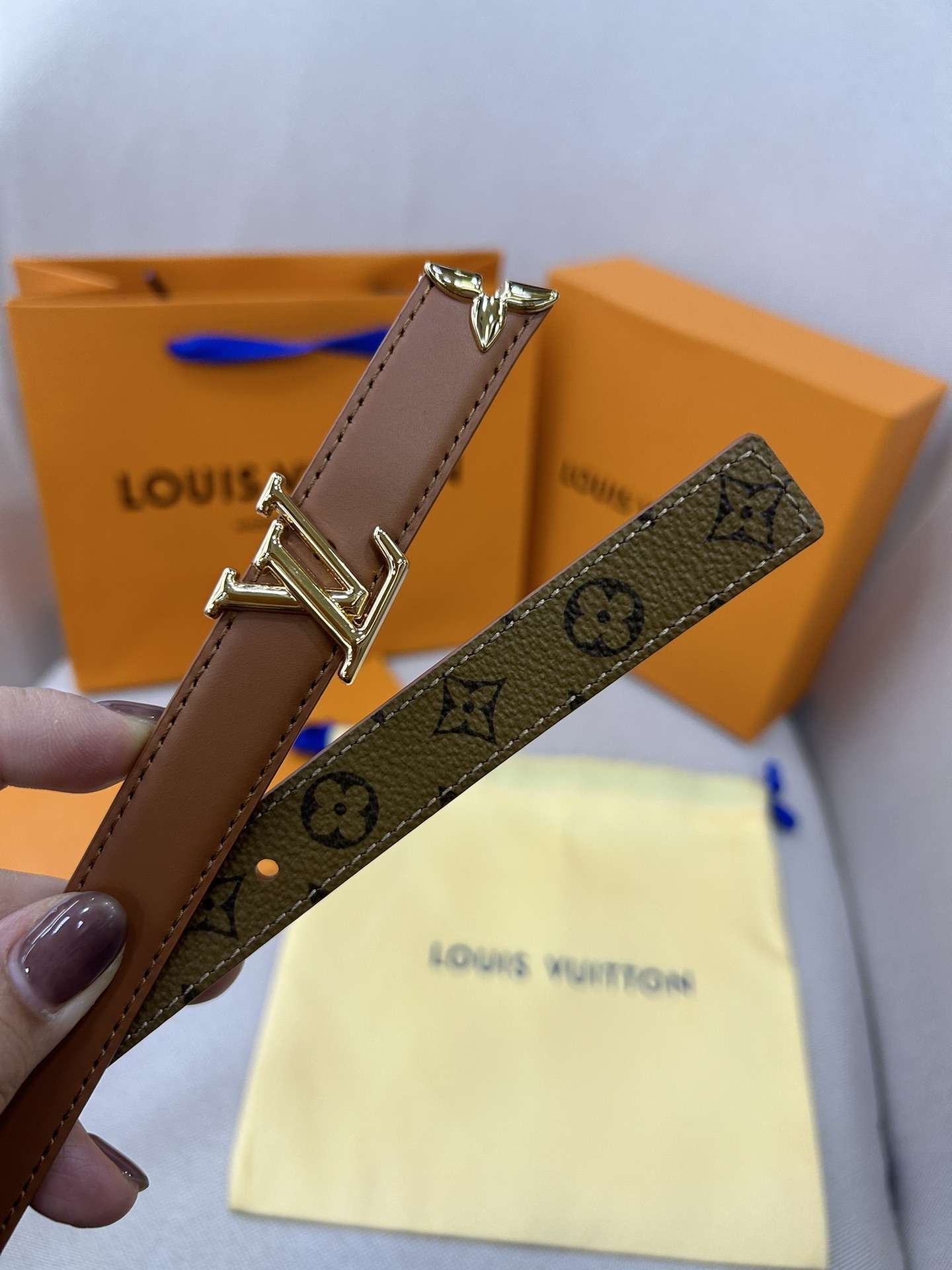 LV Pretty LV 20mm Reversible Belt