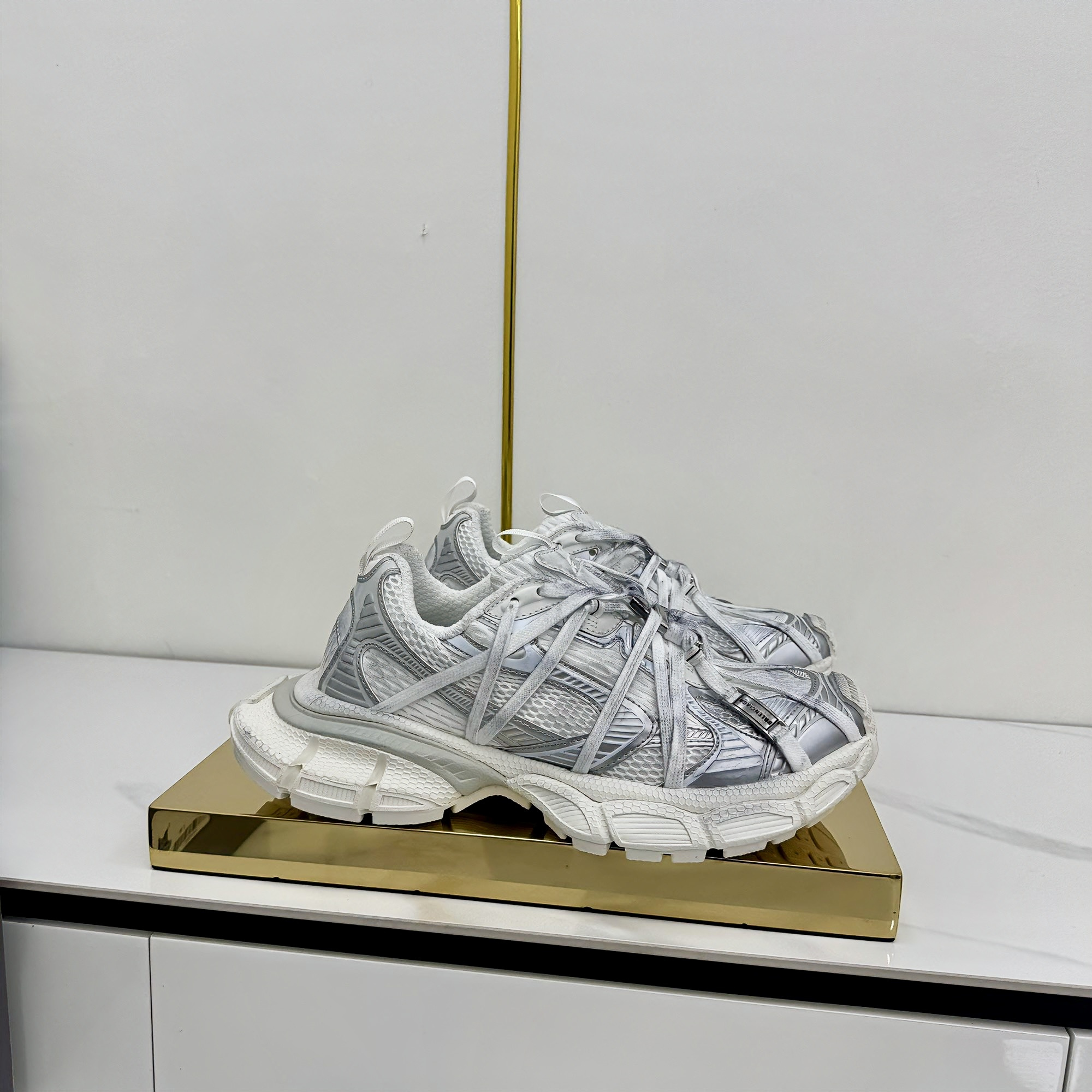 Balenciaga 3XL Unisex Sneaker