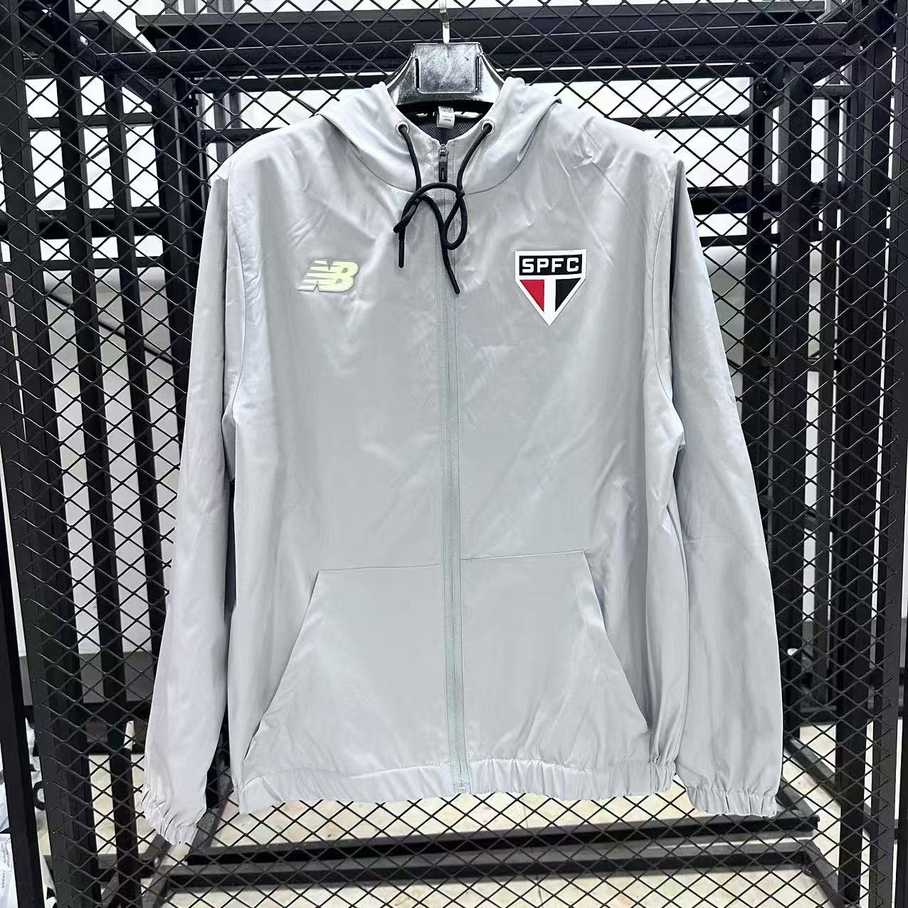Sao paulo Training Windbreaker 2025 | Soc Jersey - Premium Football Jersey