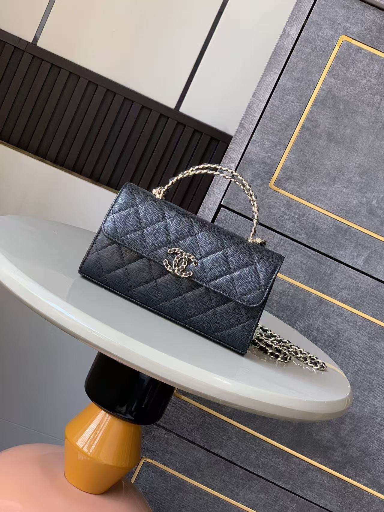 Chanel 25s cross handle Kelly black gold