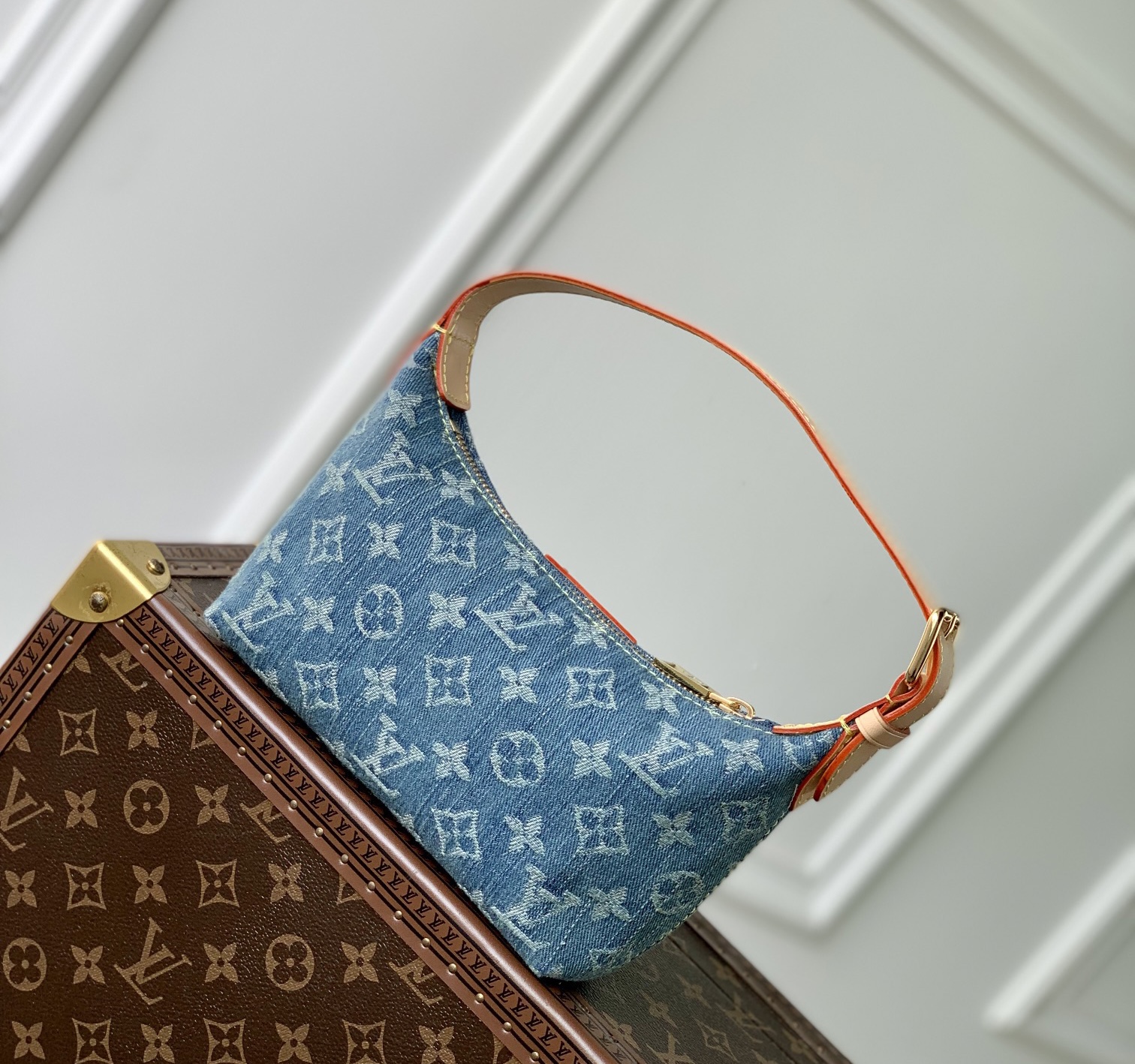 Louis Vuitton LV HILLS POCHETTE Denim Handbag