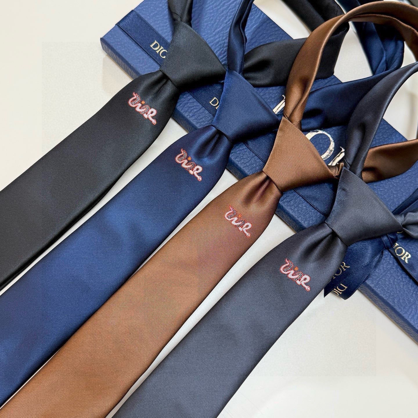 Dior Embroidered Logo Silk Tie - Elegant with a Touch of Personality - KAIROO